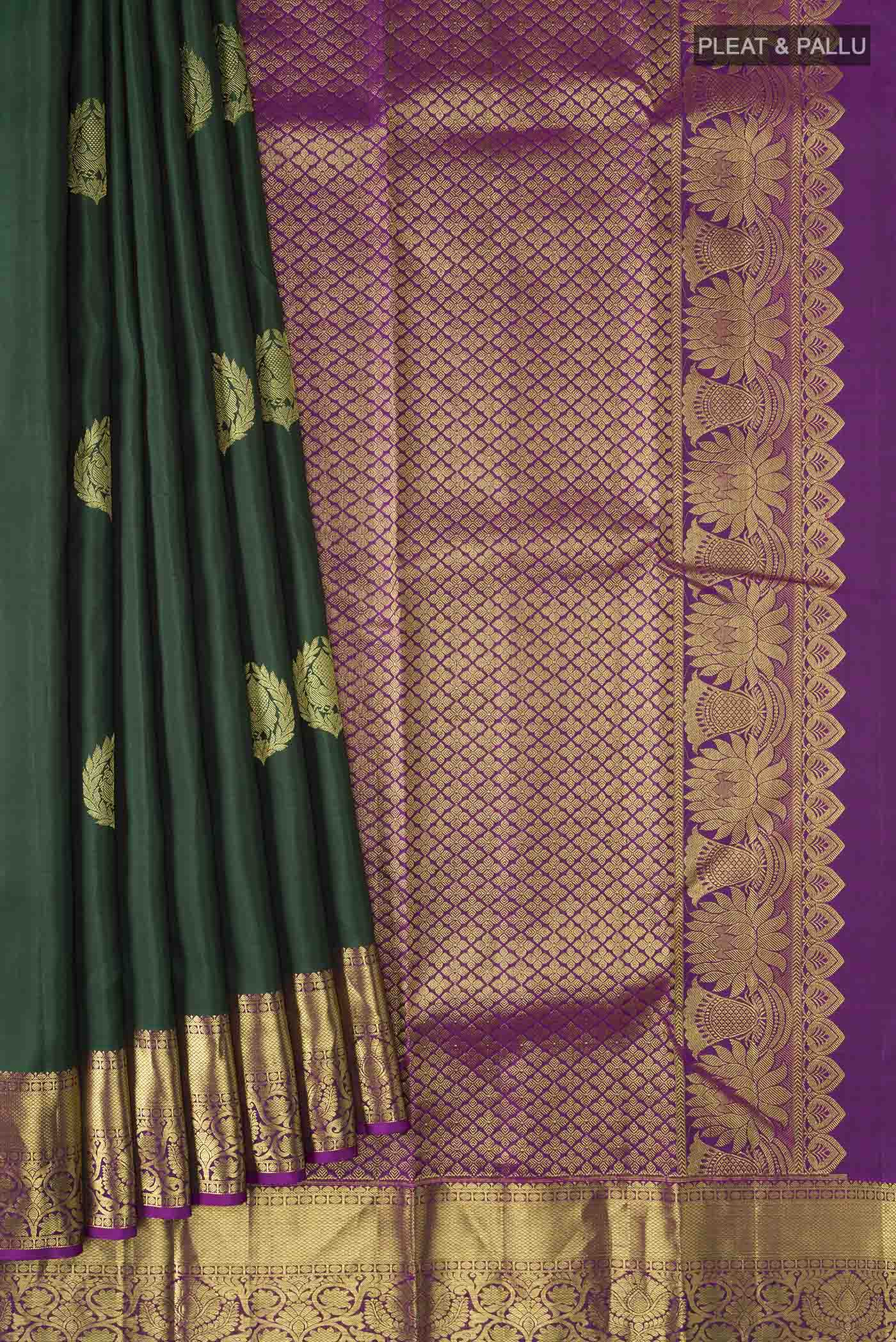 pleats pallu