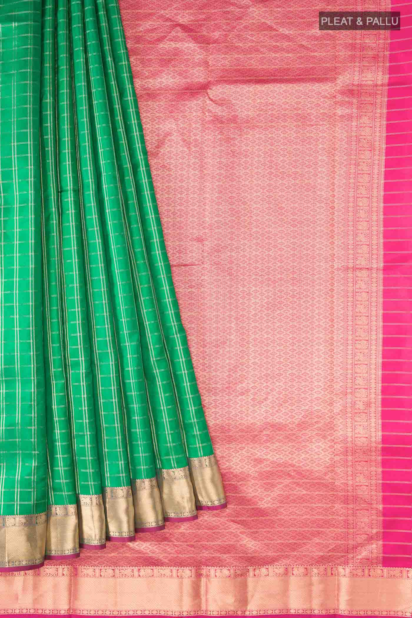 pleats pallu