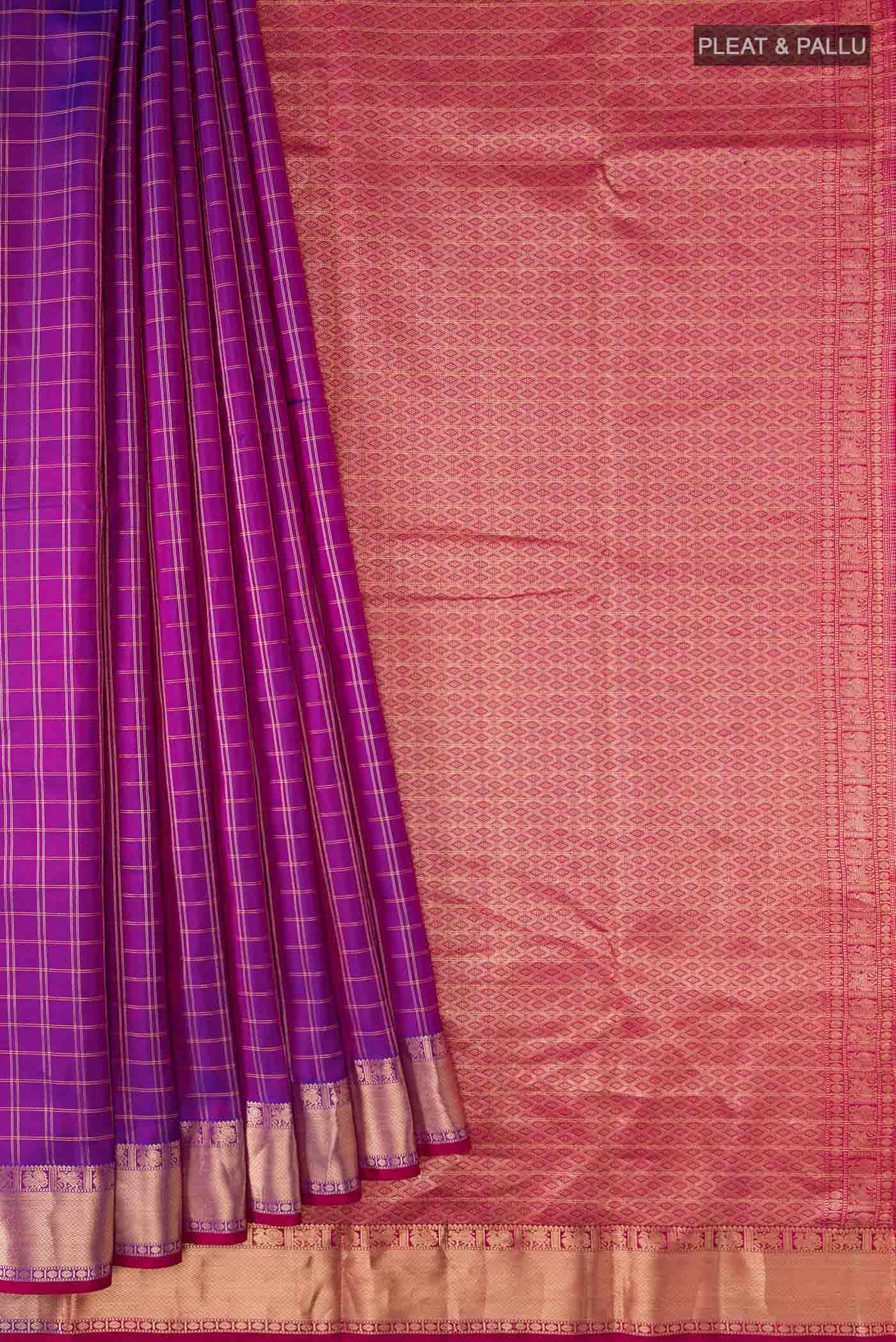 pleats pallu