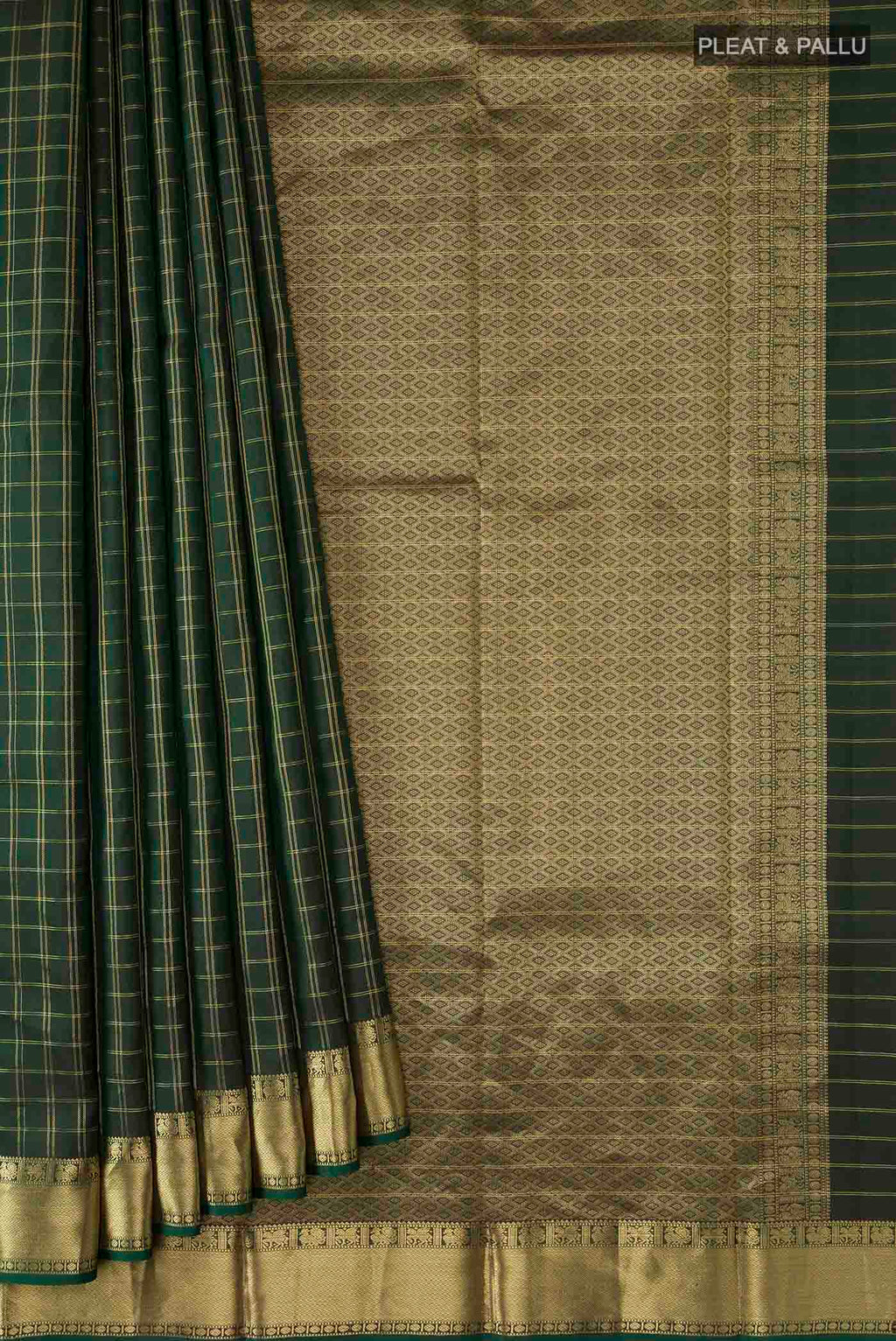 pleats pallu