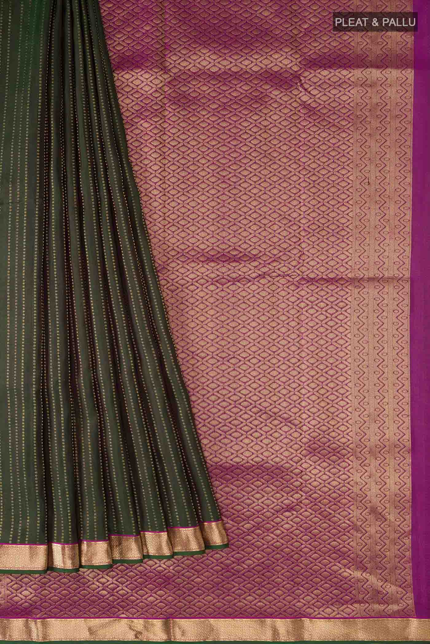 pleats pallu