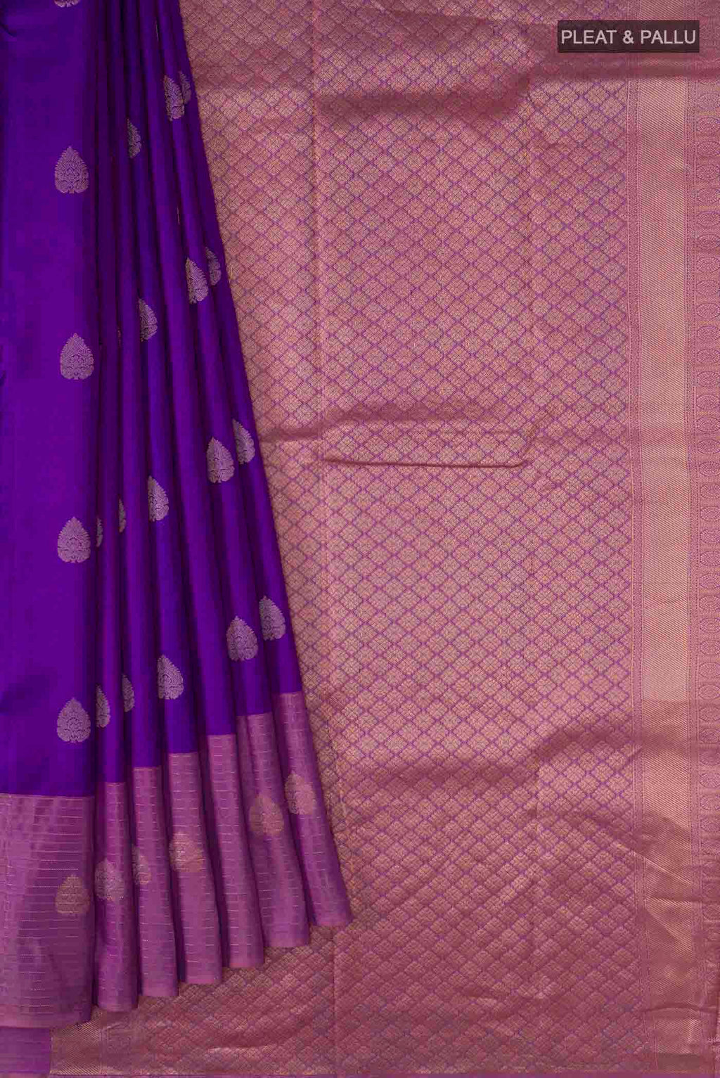 pleats pallu