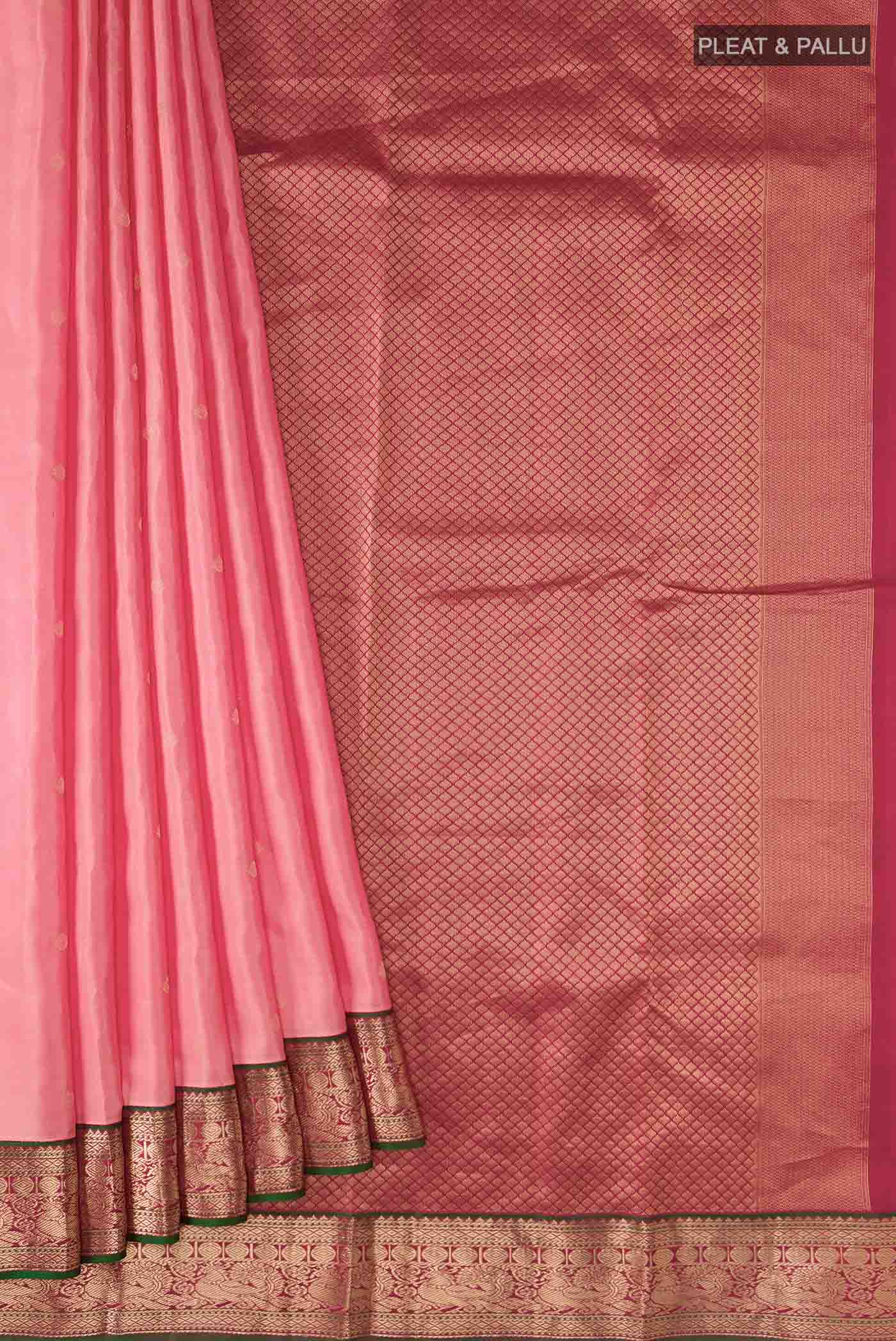 pleats pallu
