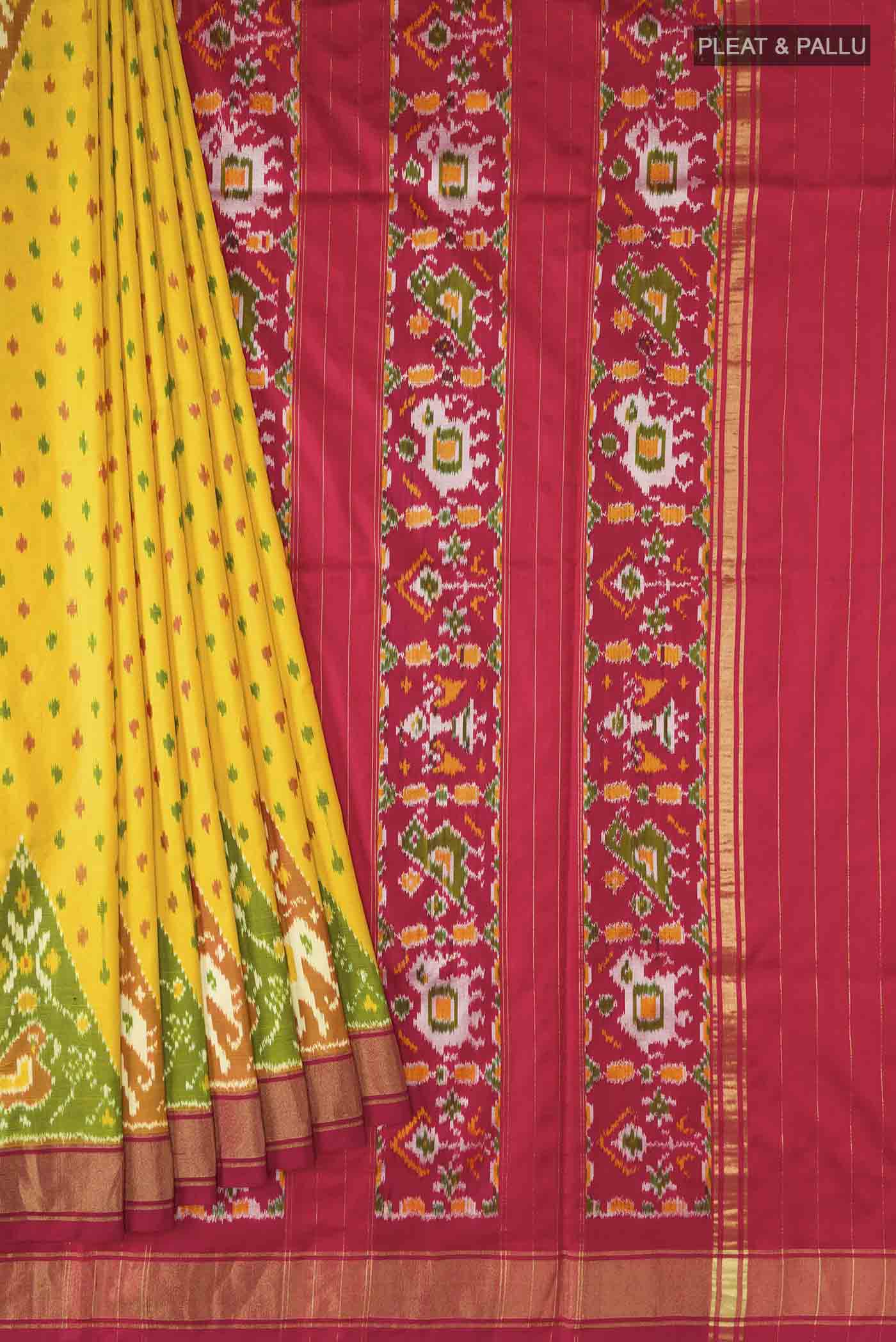 pleats pallu