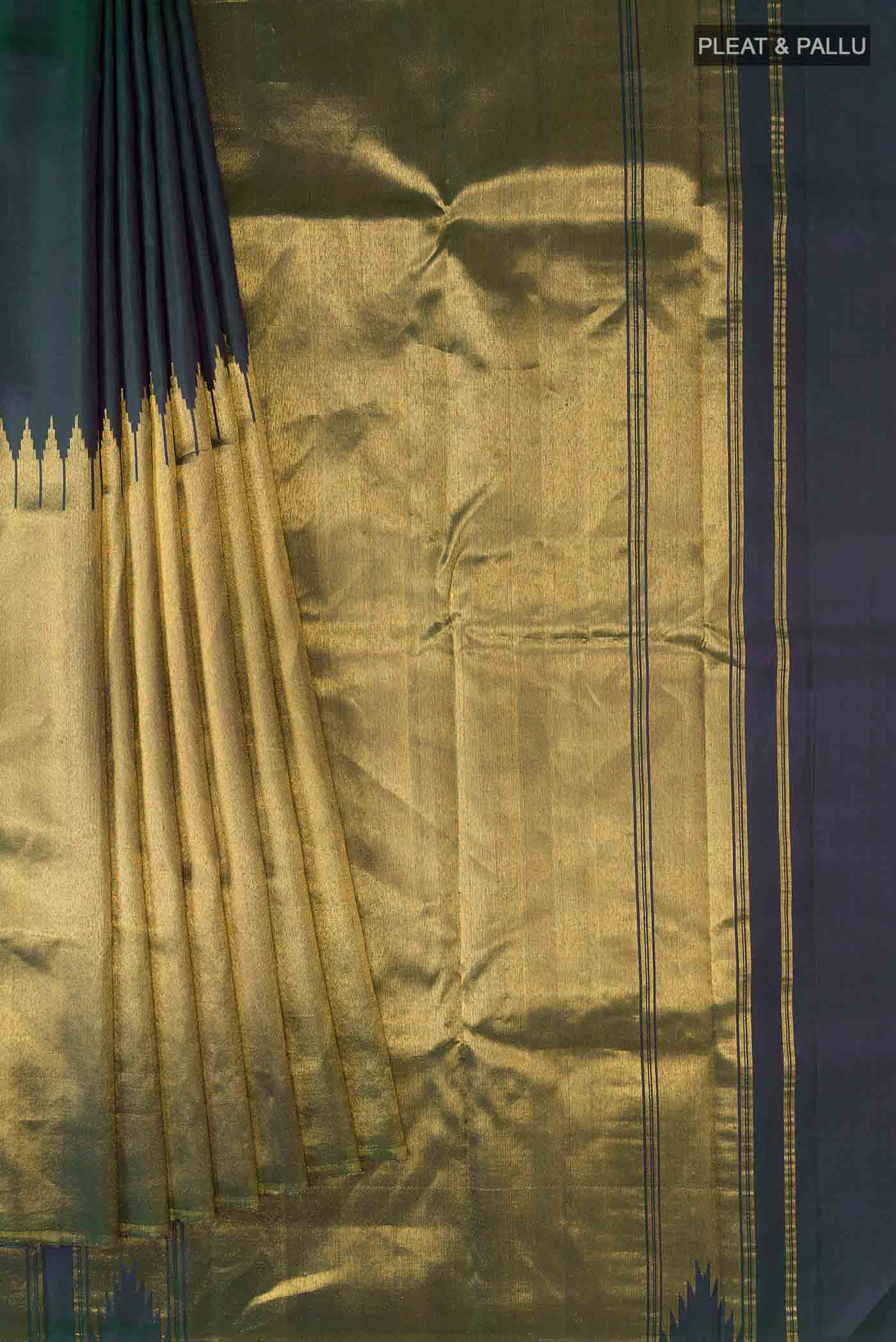 pleats pallu