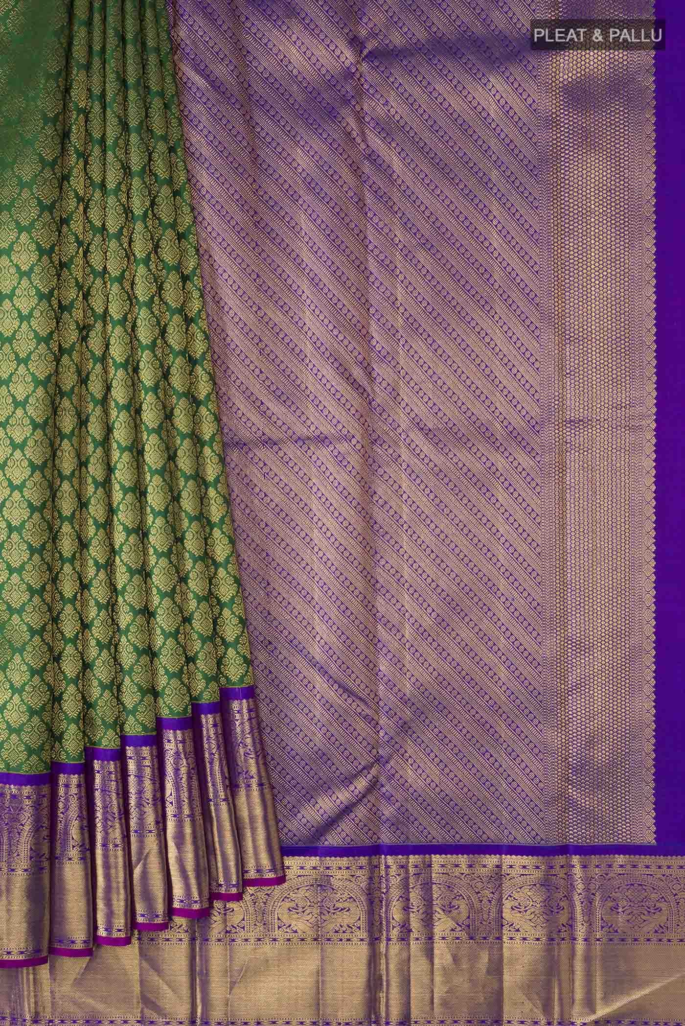 pleats pallu