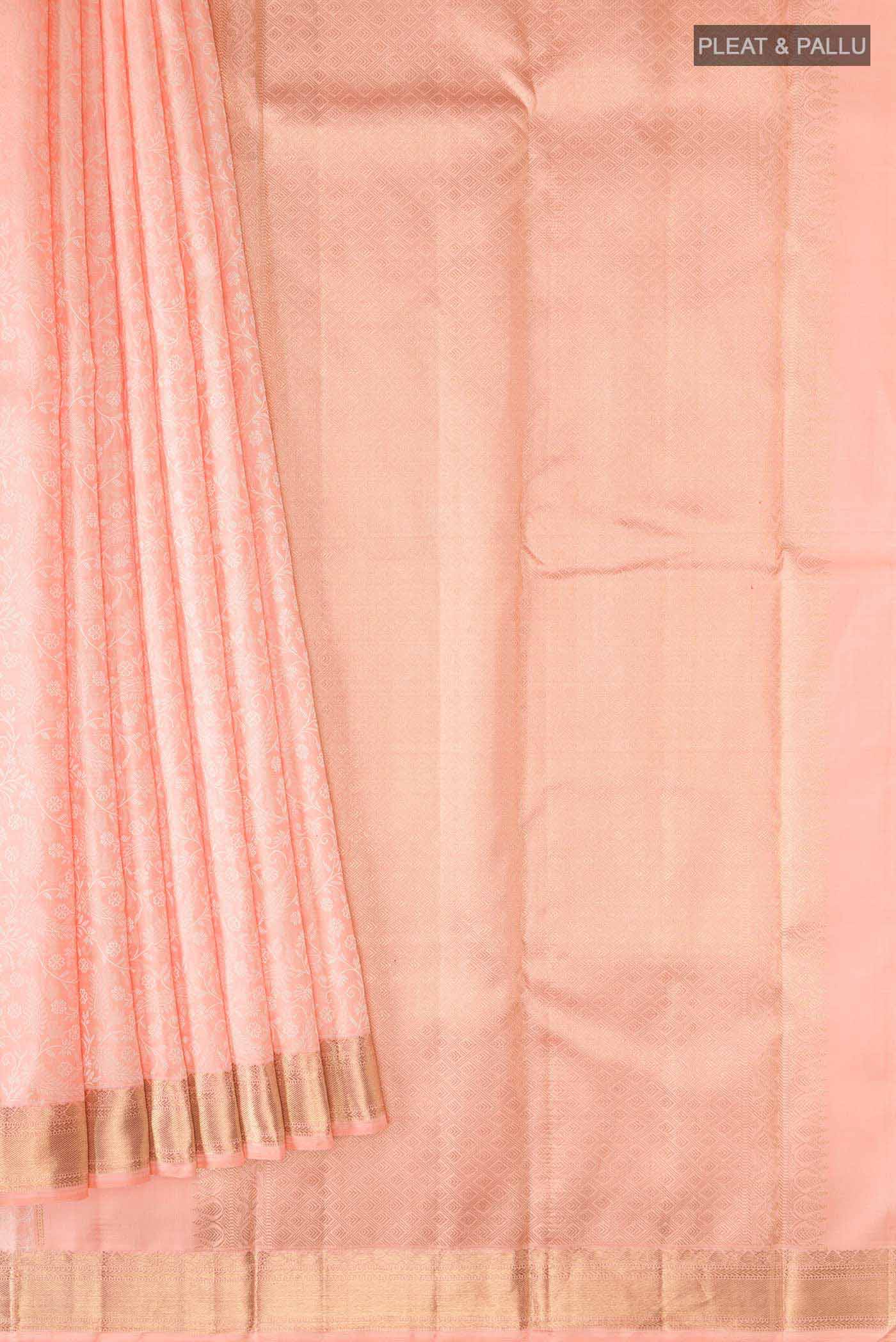 pleats pallu