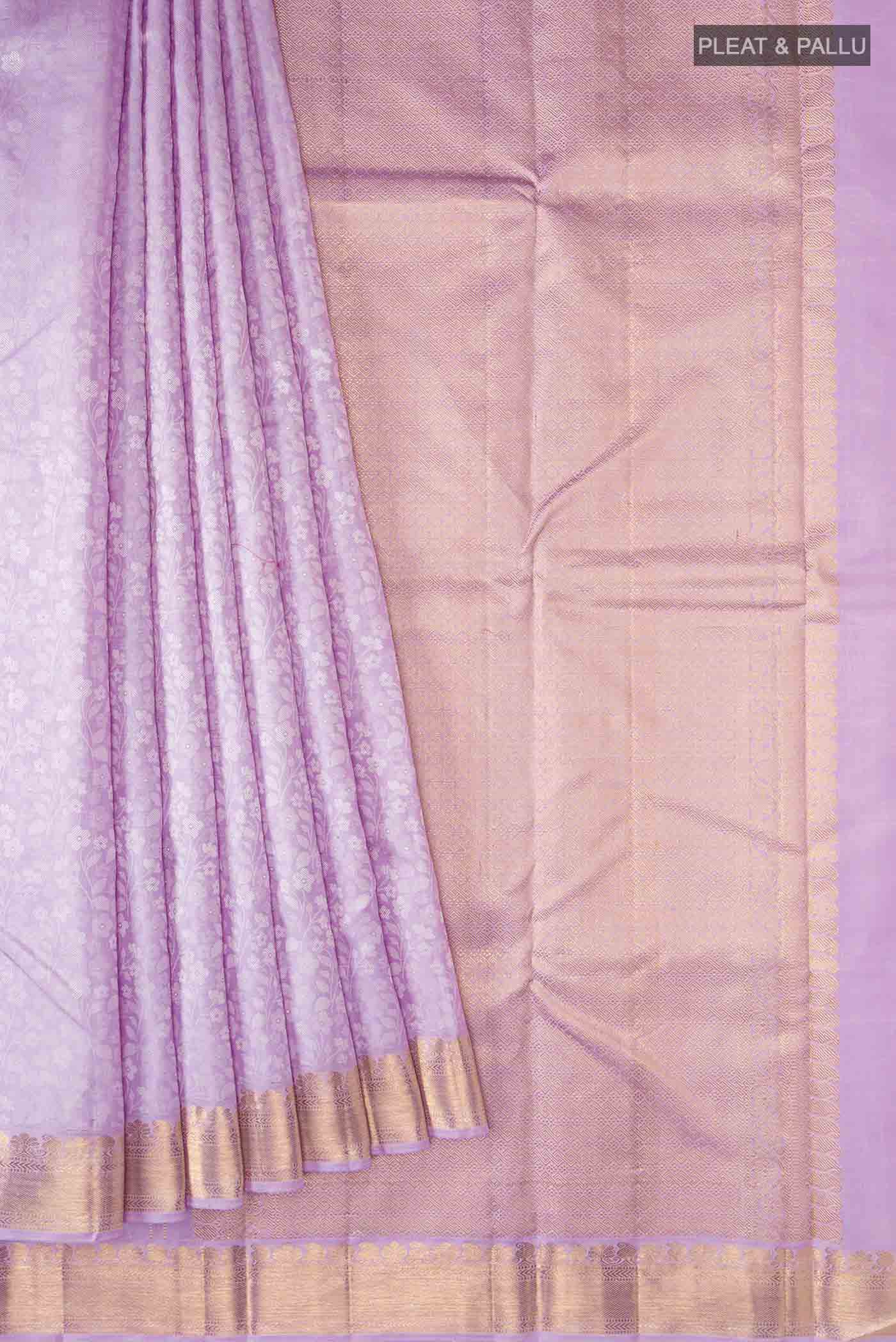pleats pallu