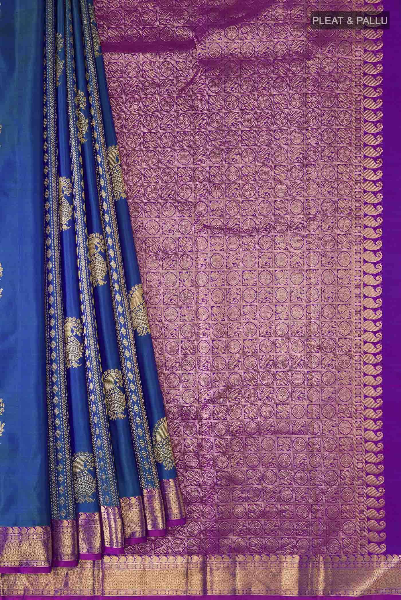 pleats pallu