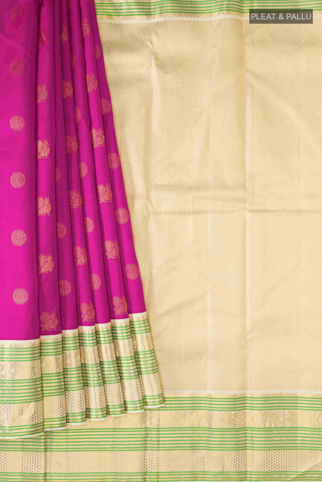 pleats pallu