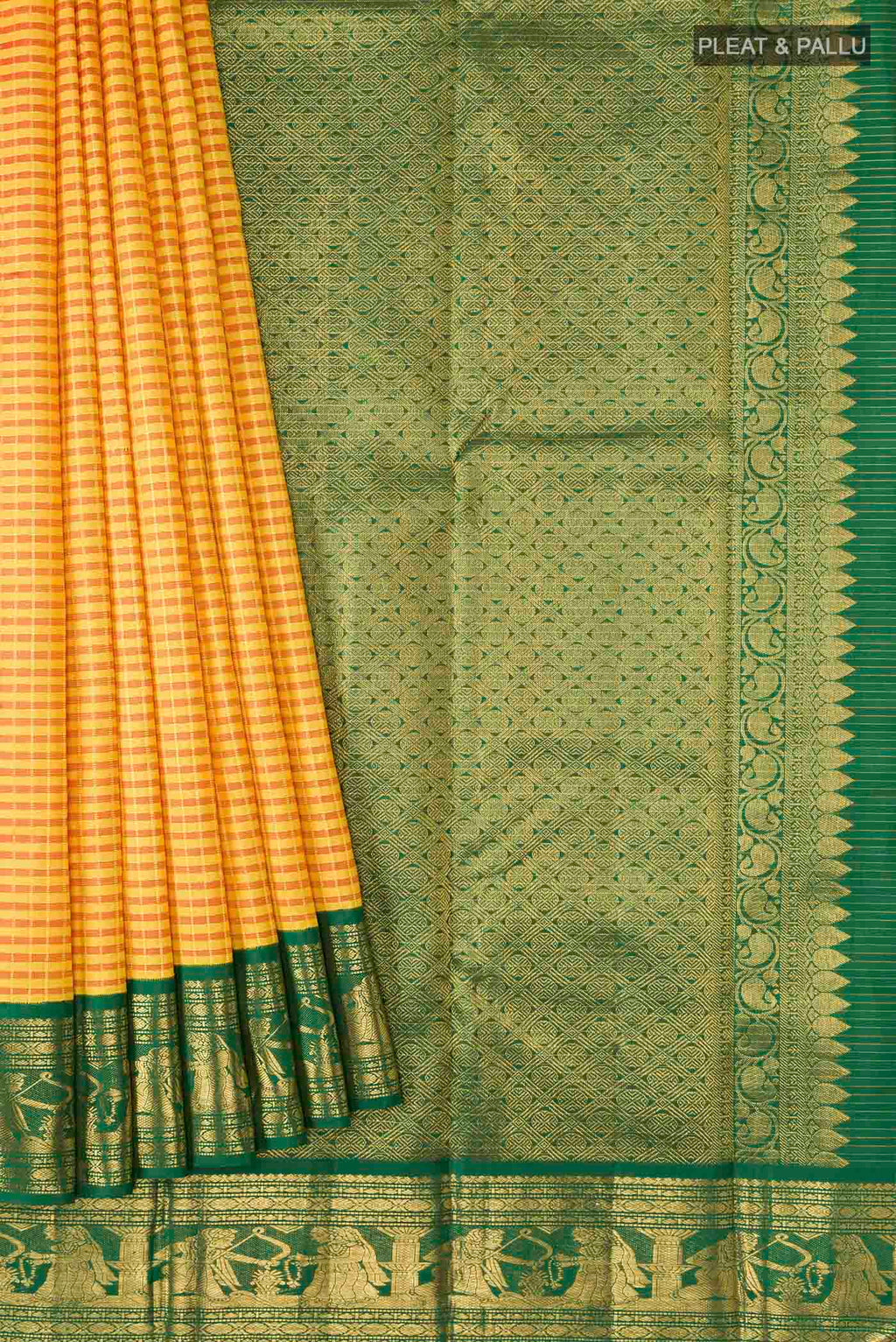 pleats pallu