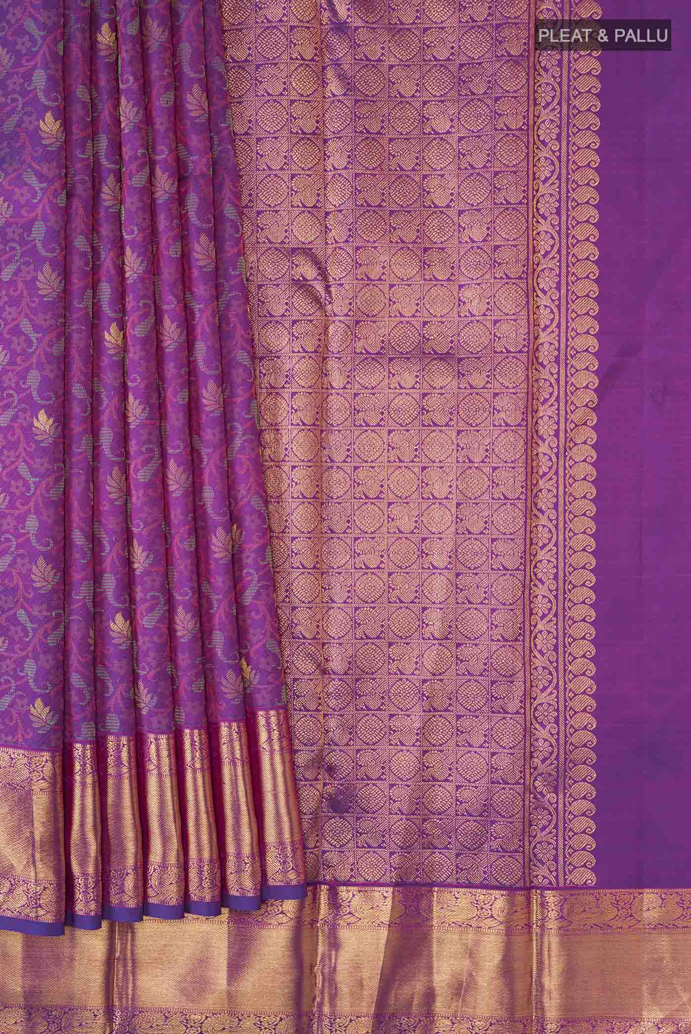 pleats pallu