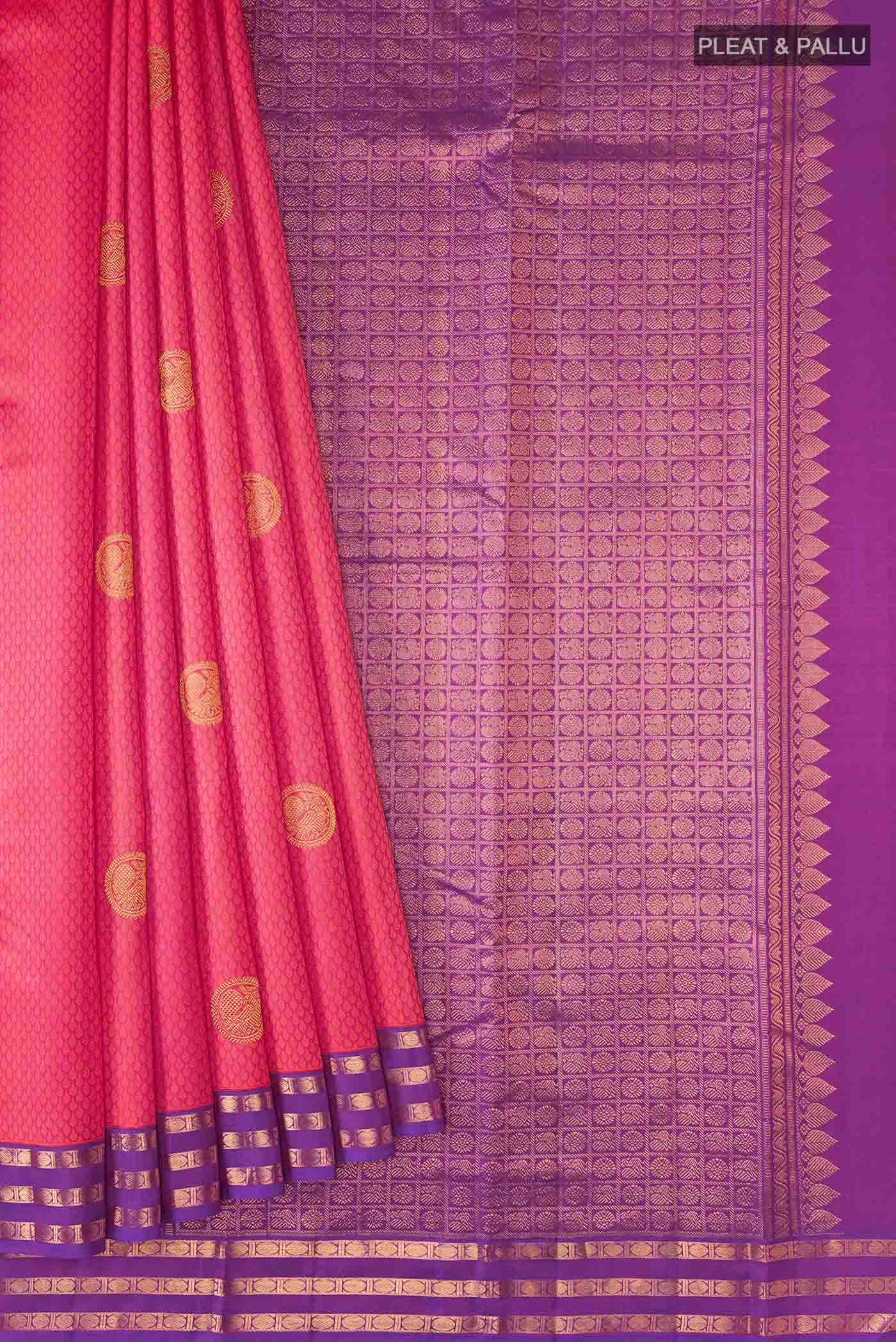 pleats pallu
