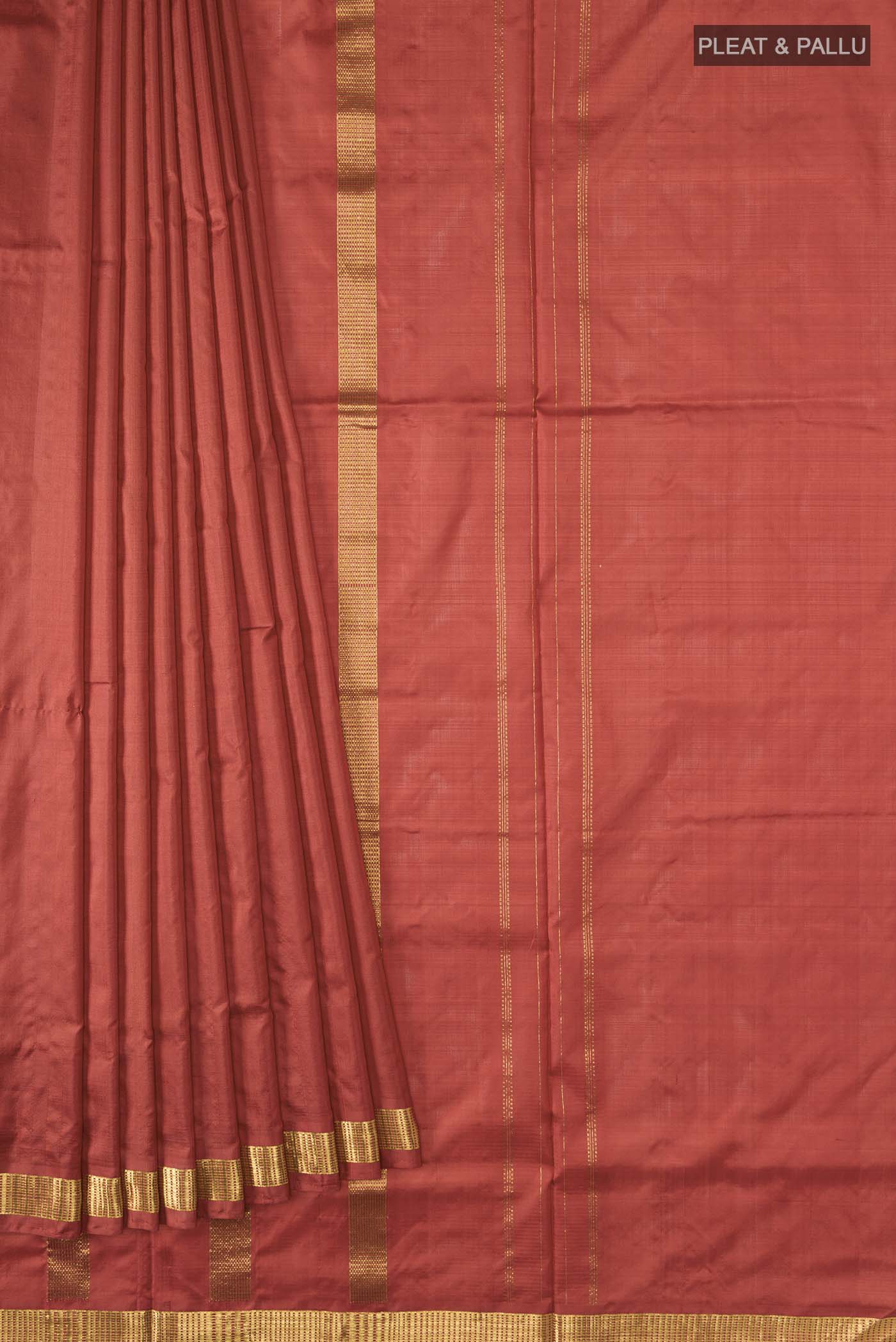 pleats pallu