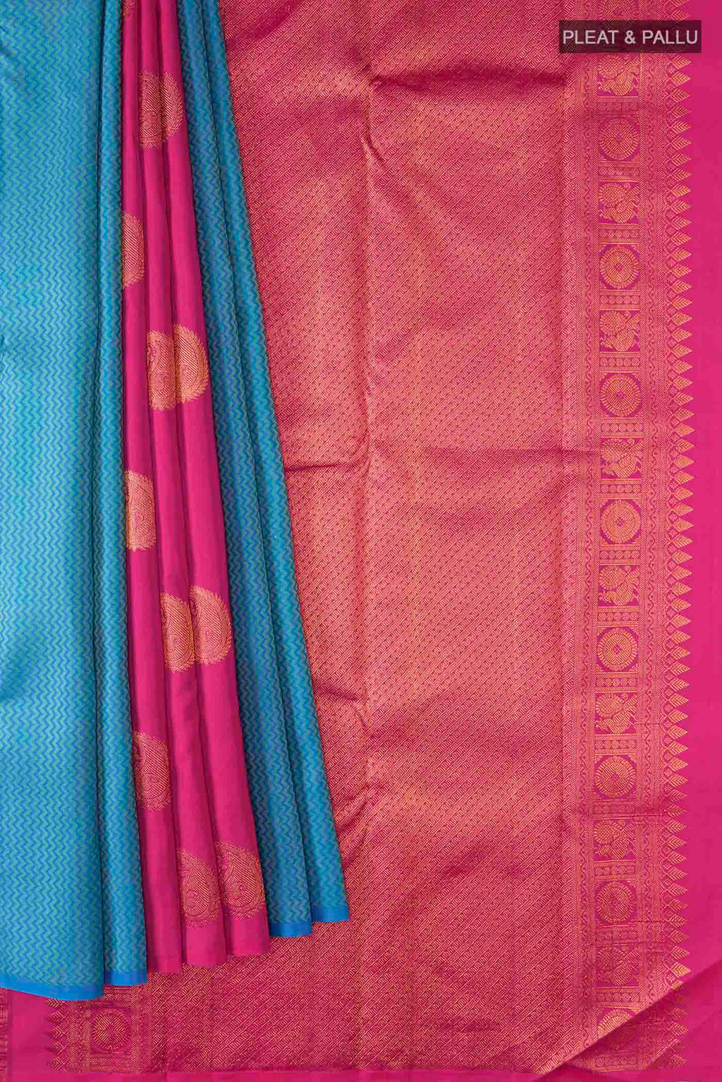 pleats pallu
