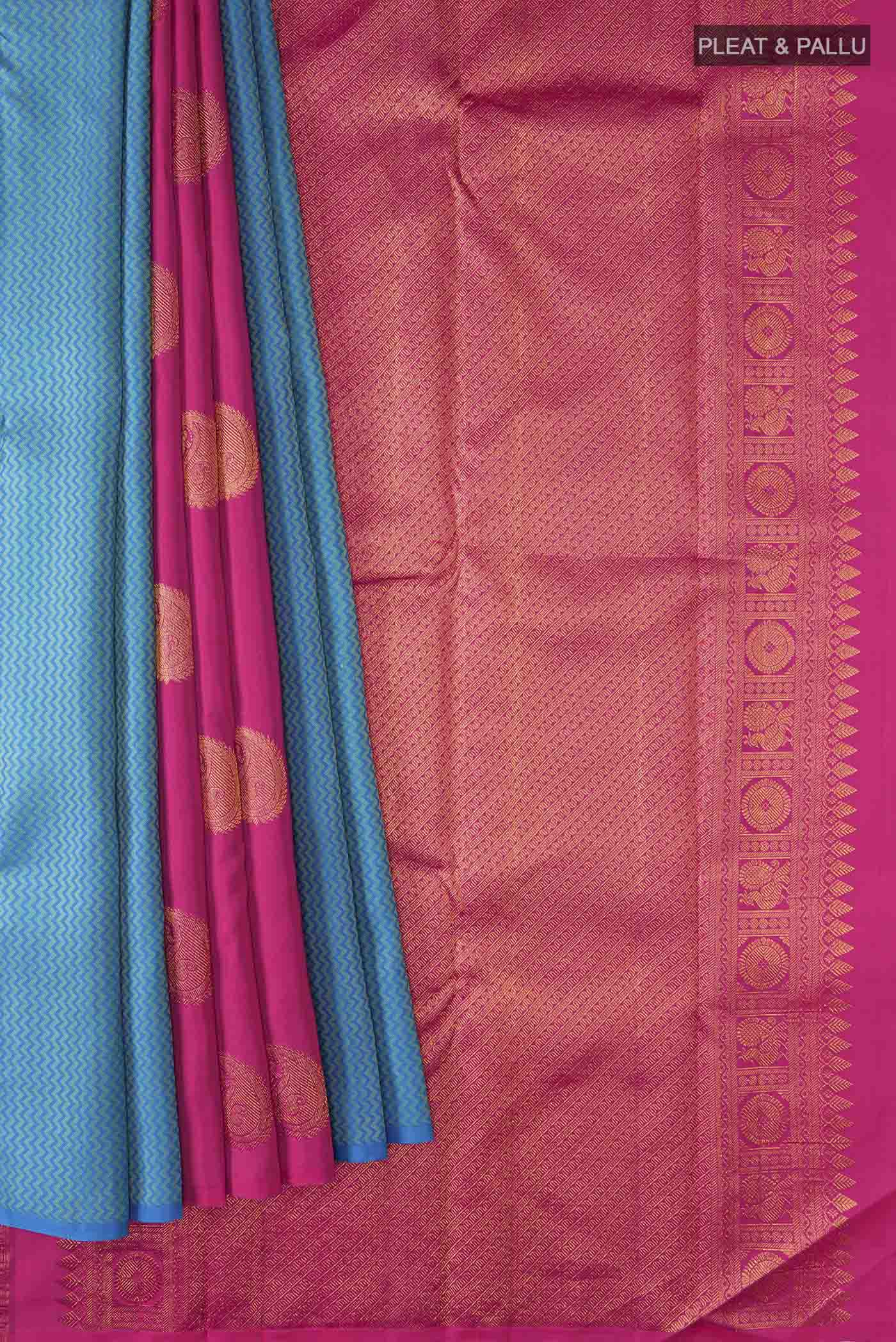 pleats pallu