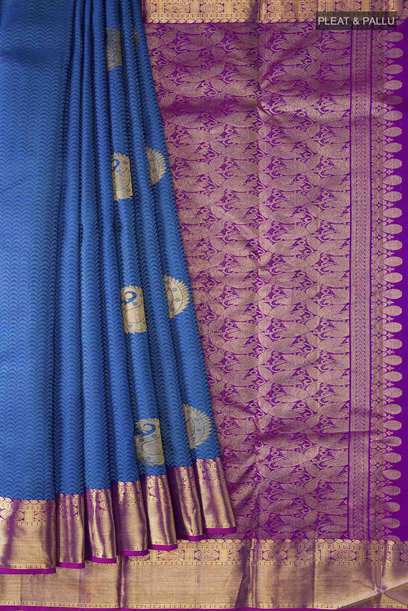 pleats pallu