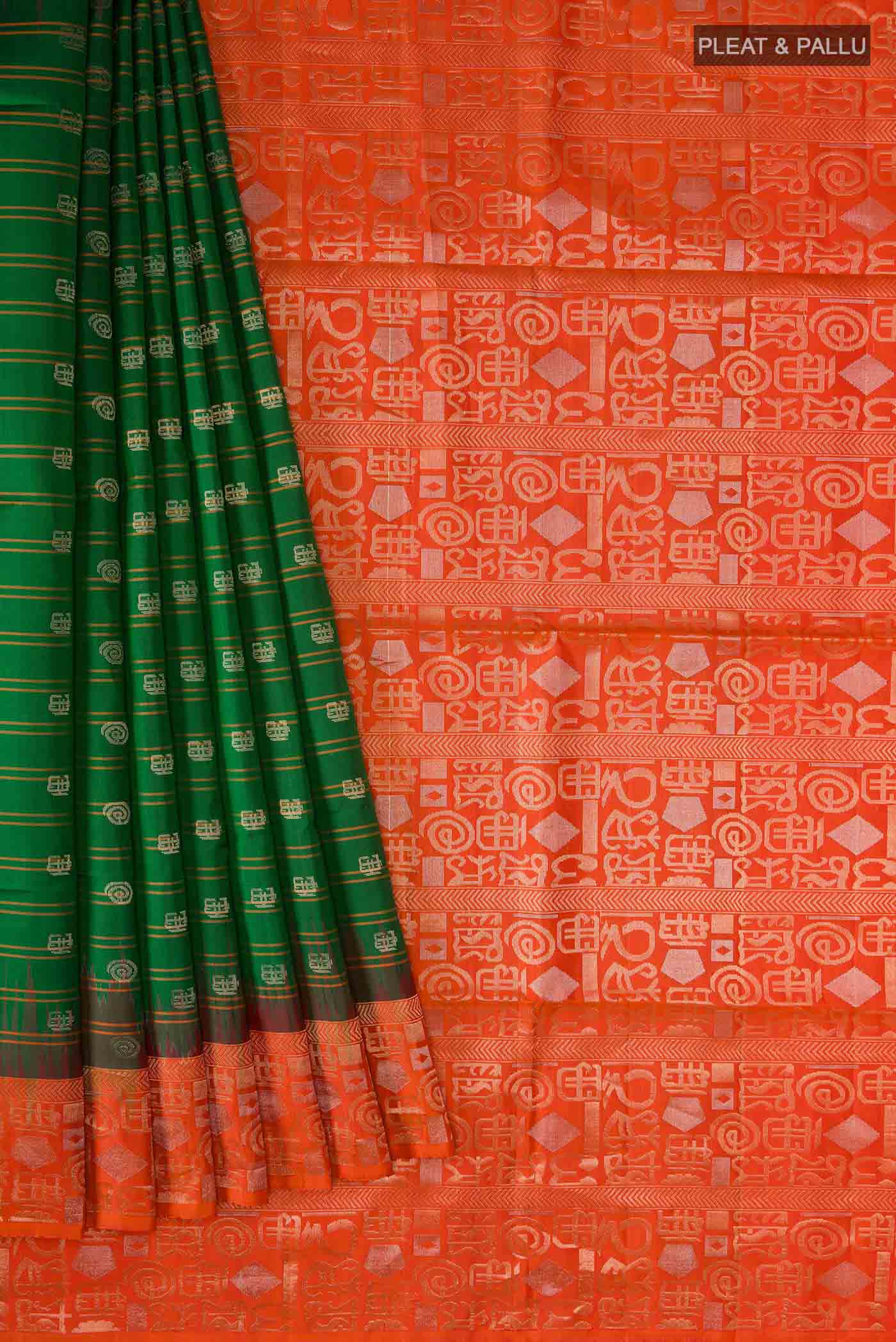 pleats pallu