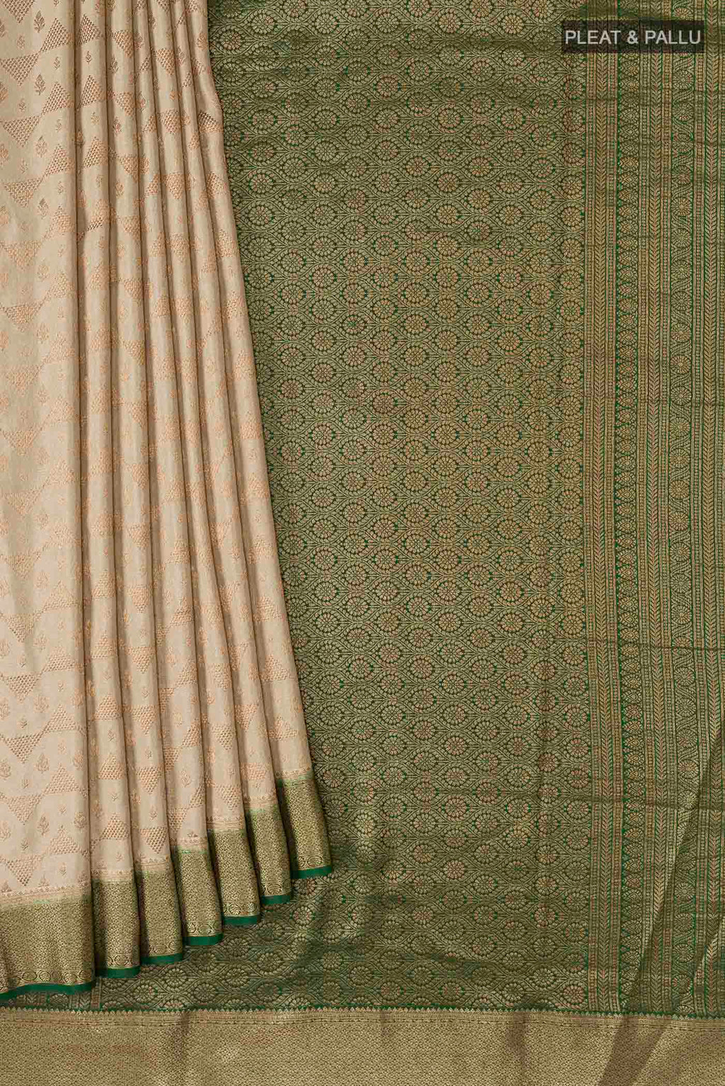 pleats pallu