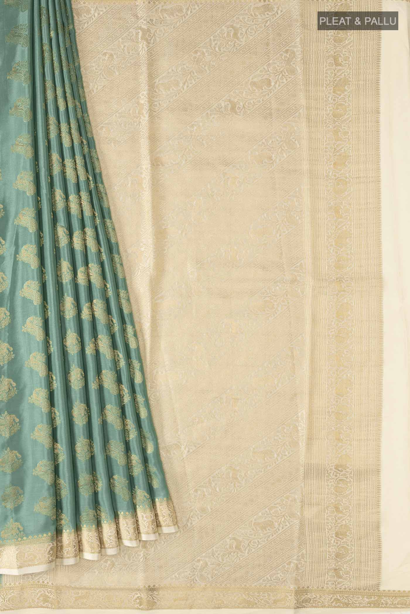 pleats pallu
