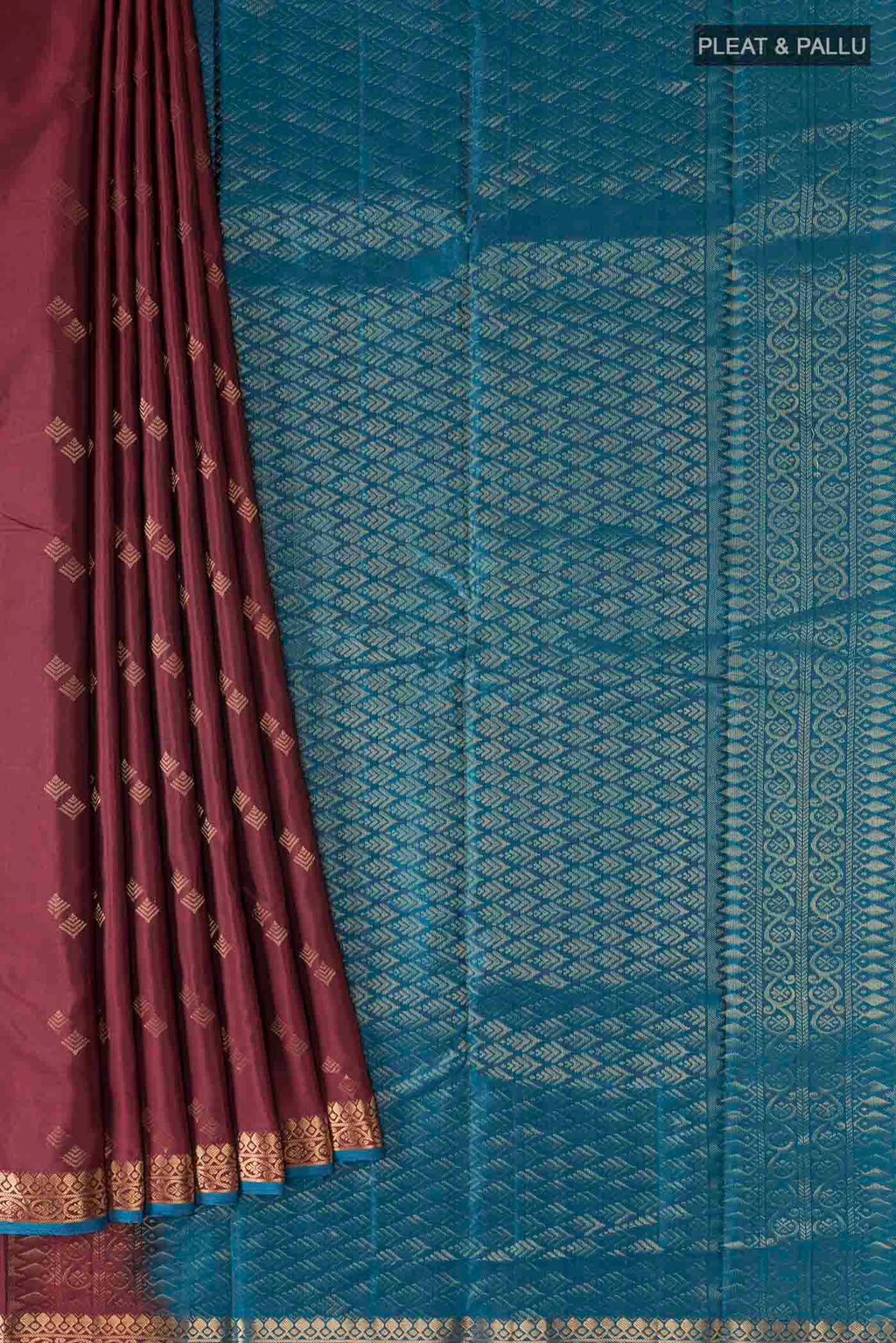 pleats pallu