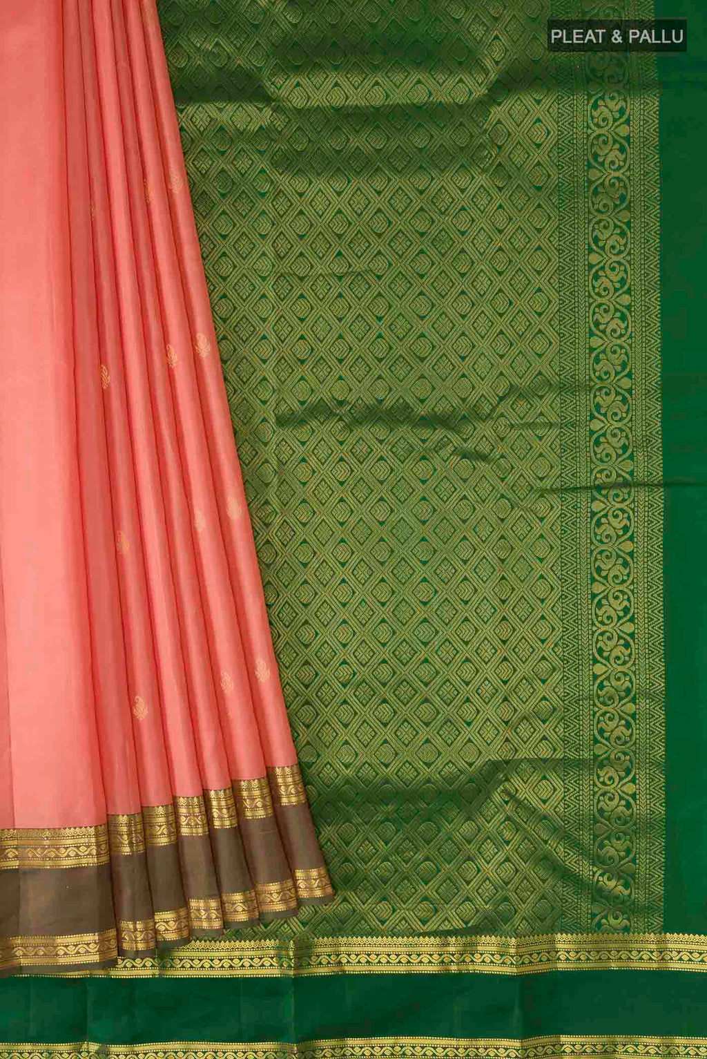 pleats pallu