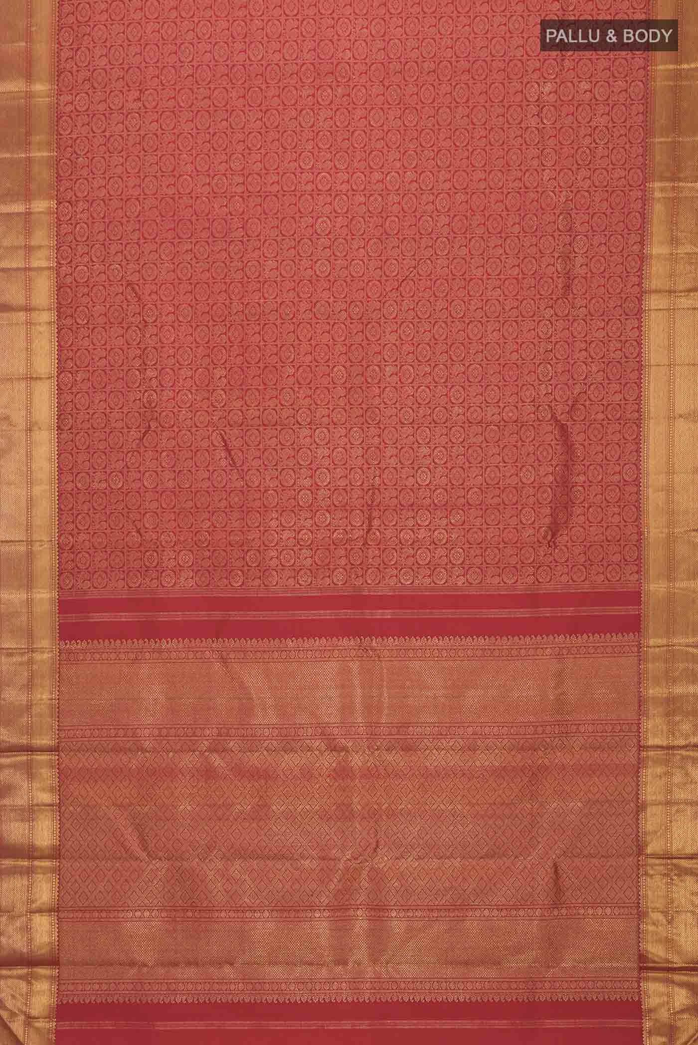 pallu body