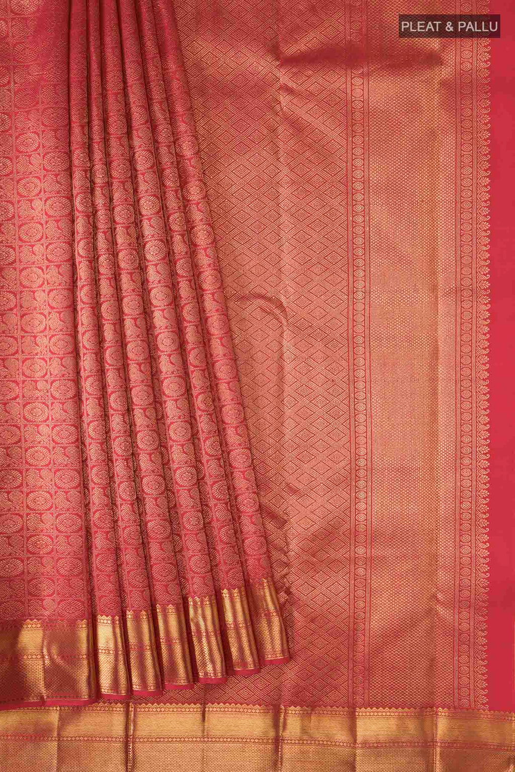 pleats pallu