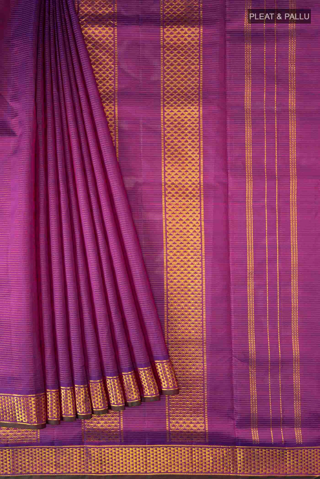 pleats pallu