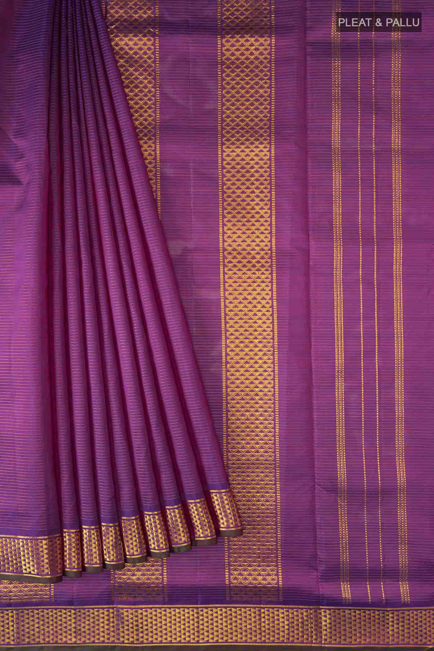 pleats pallu