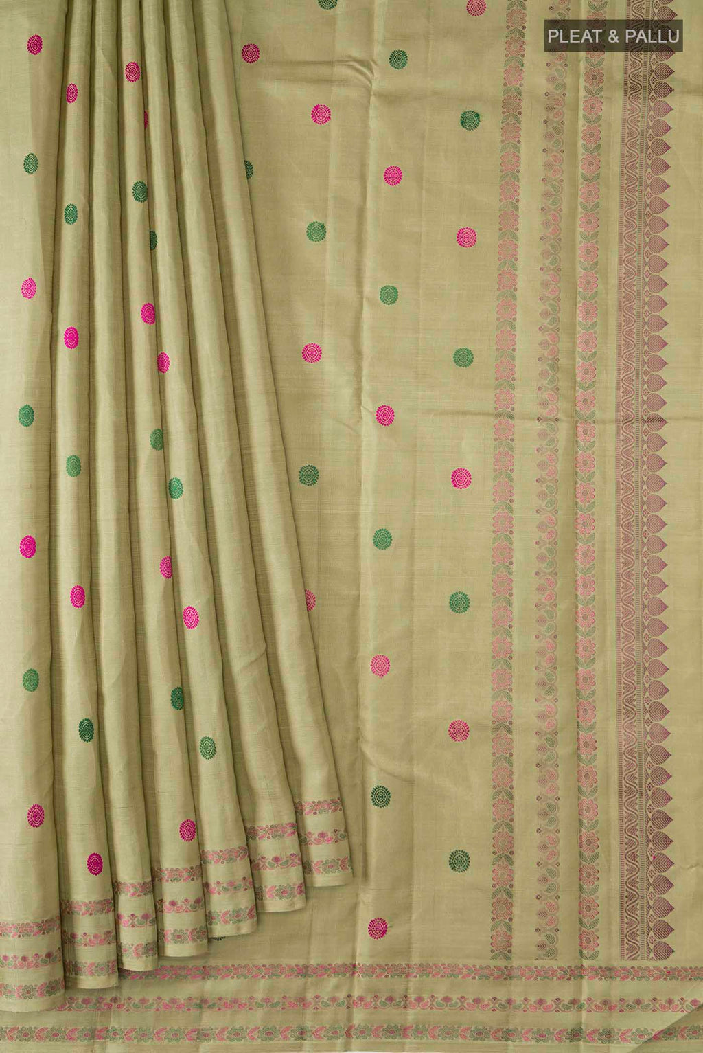 pleats pallu