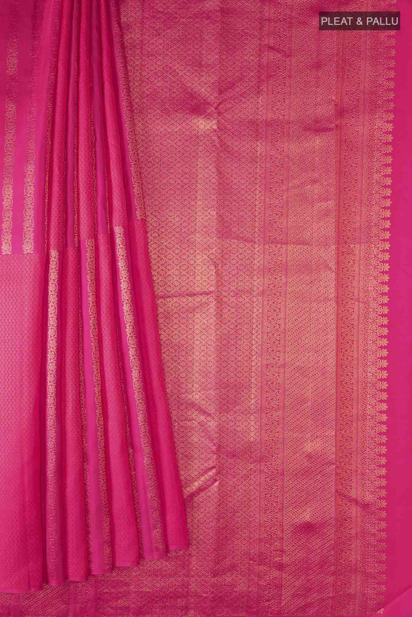 pleats pallu