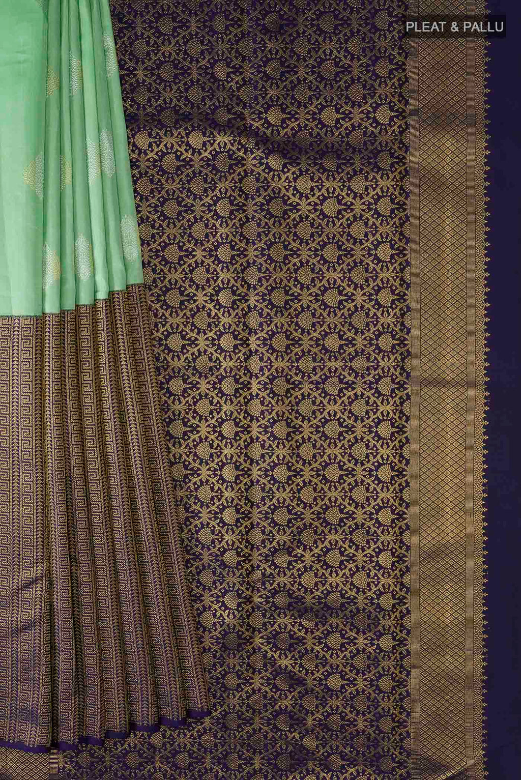 pleats pallu