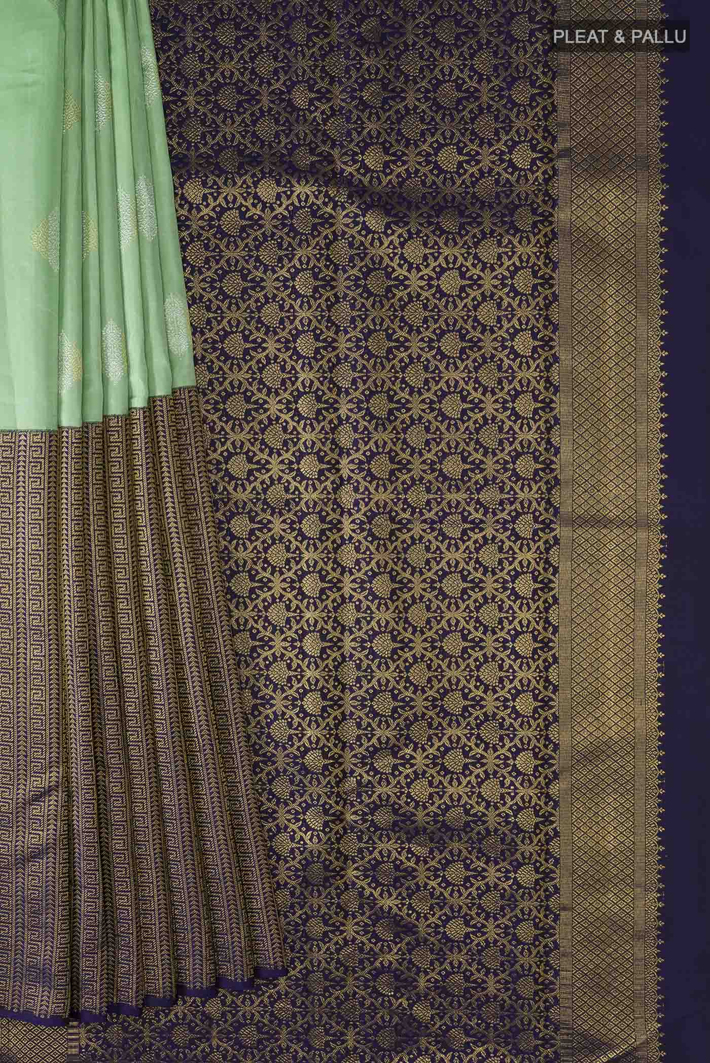 pleats pallu