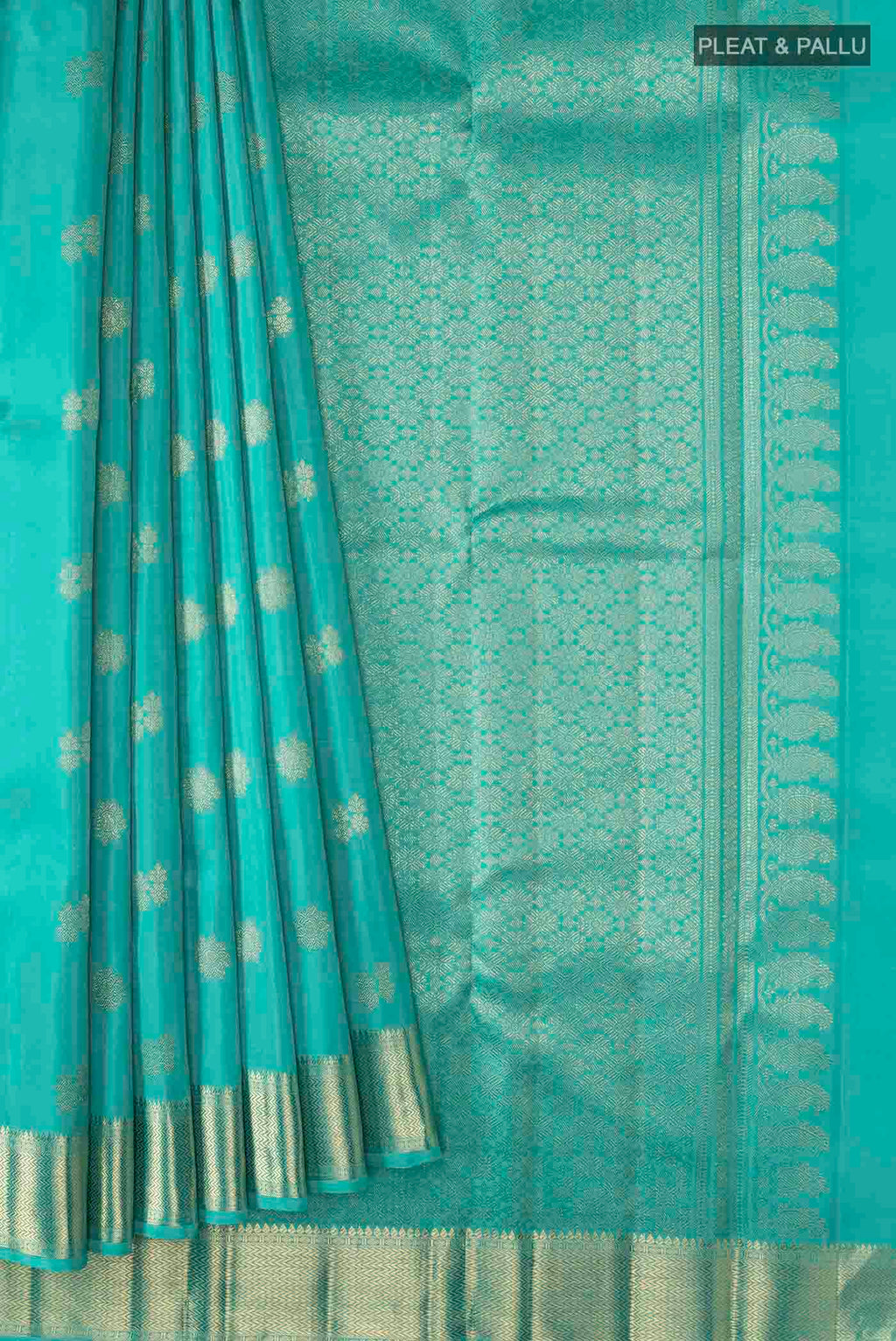 pleats pallu