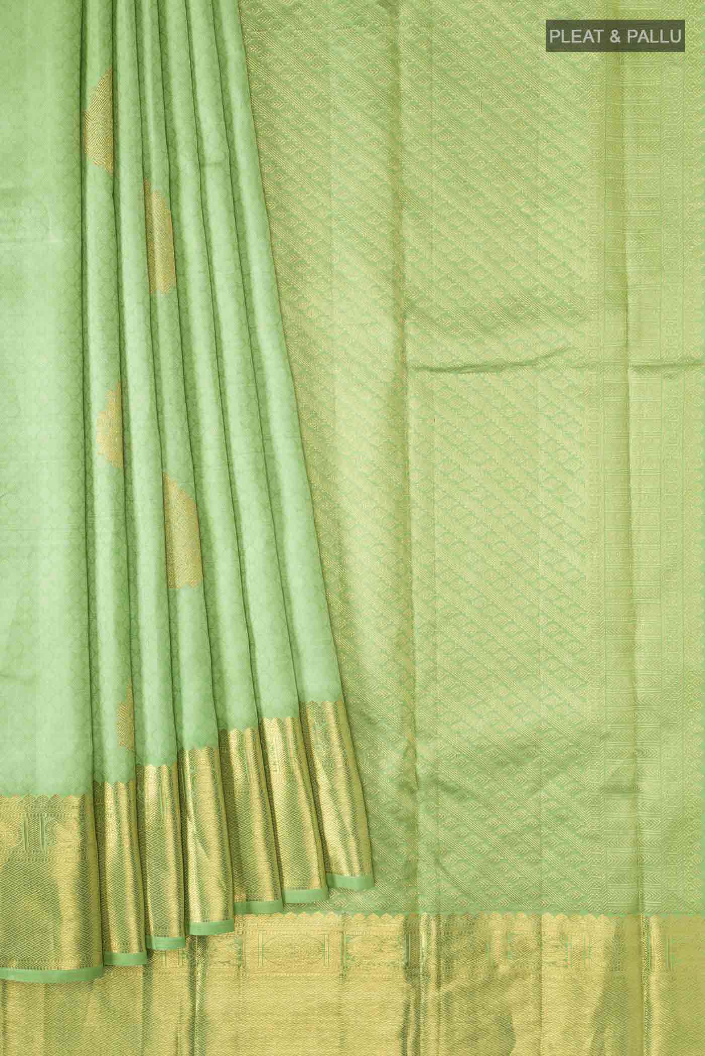 pleats pallu