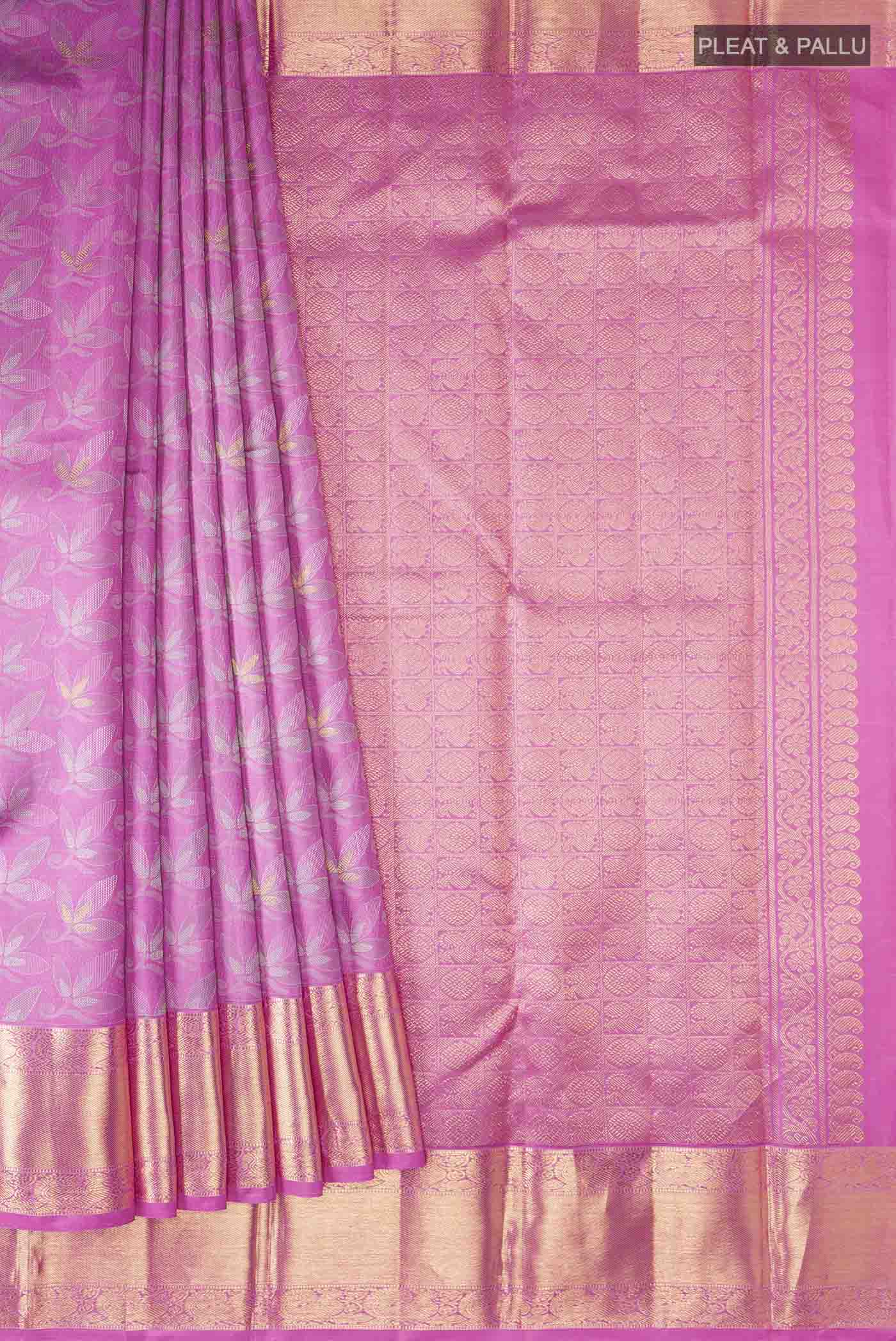 pleats pallu