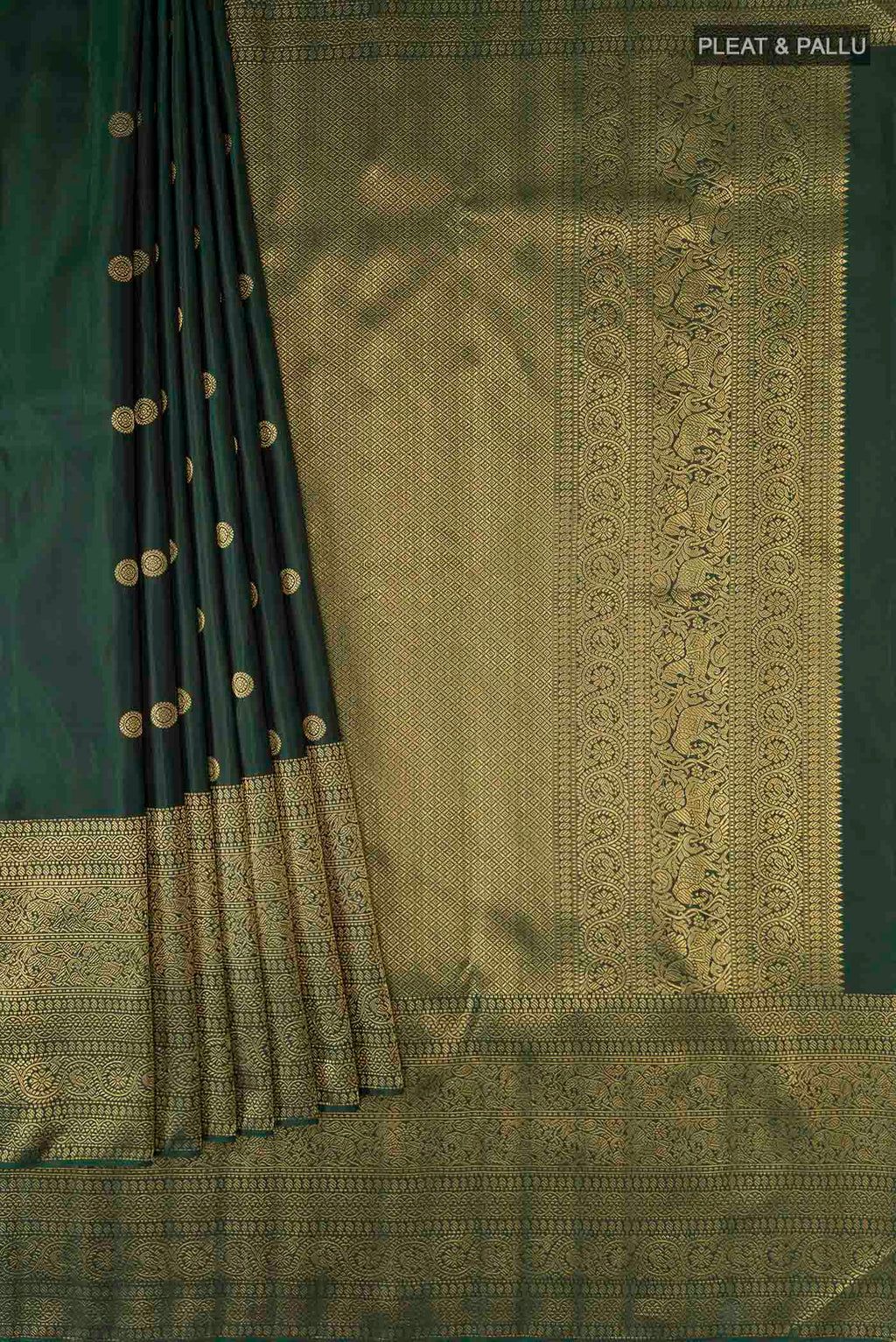 pleats pallu