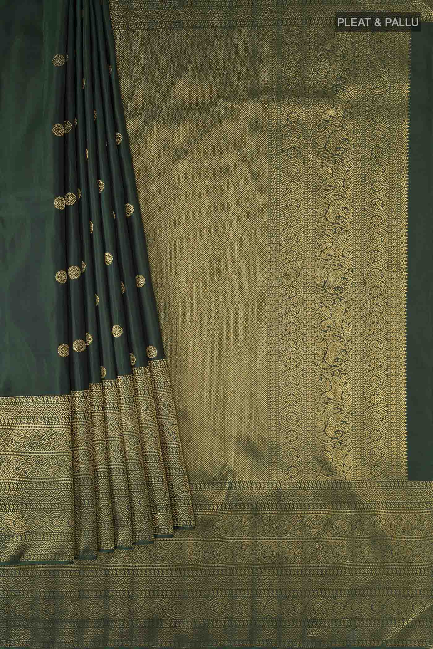 pleats pallu