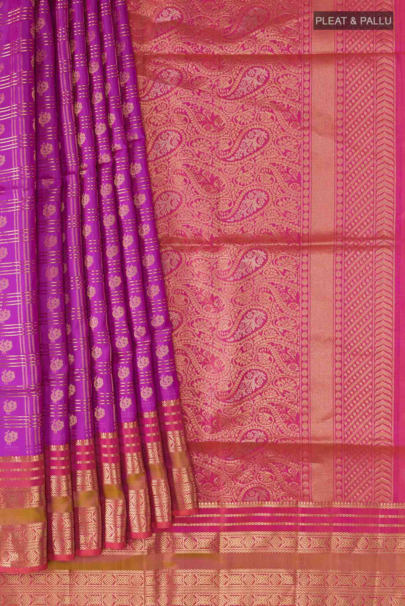 pleats pallu