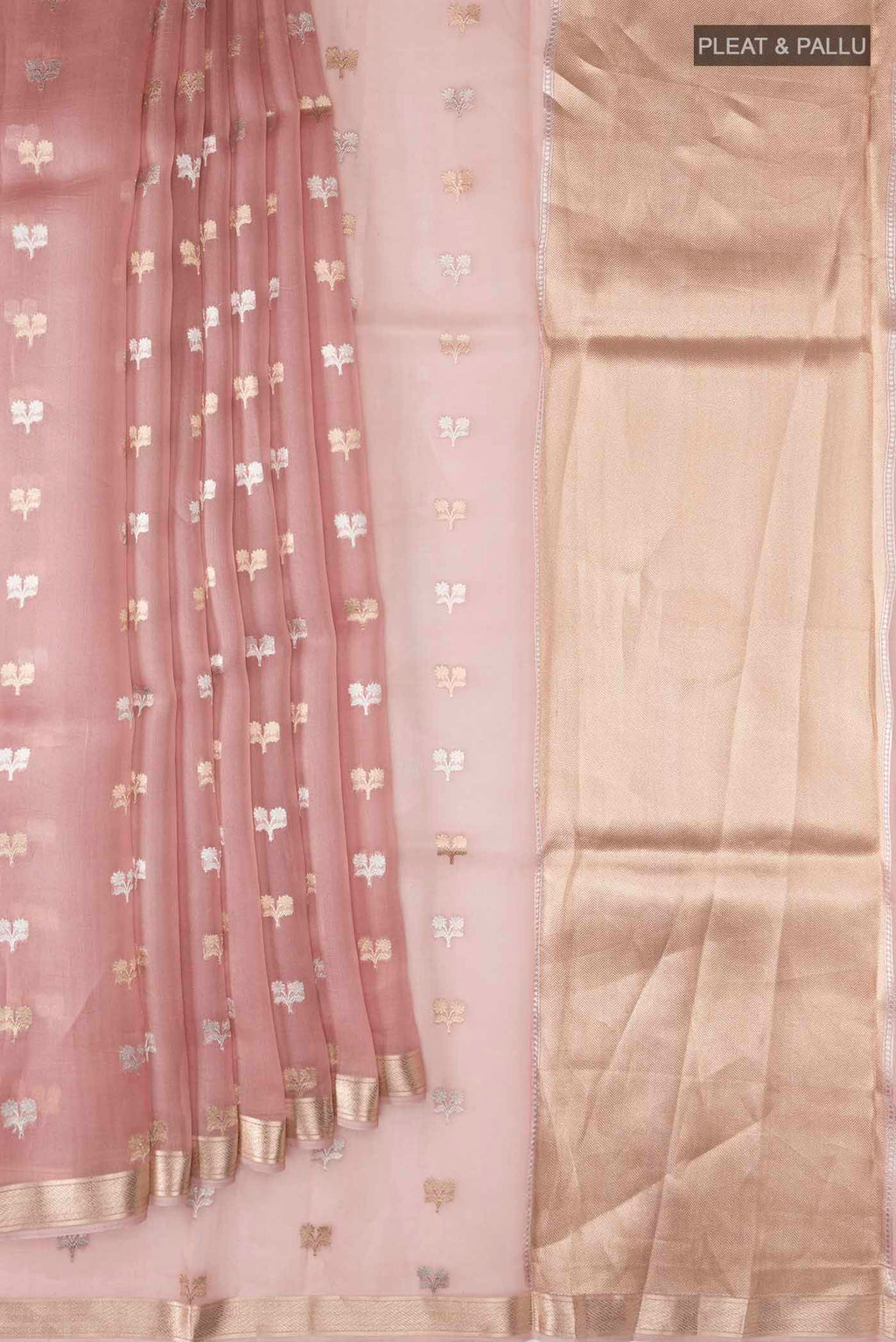 pleats pallu