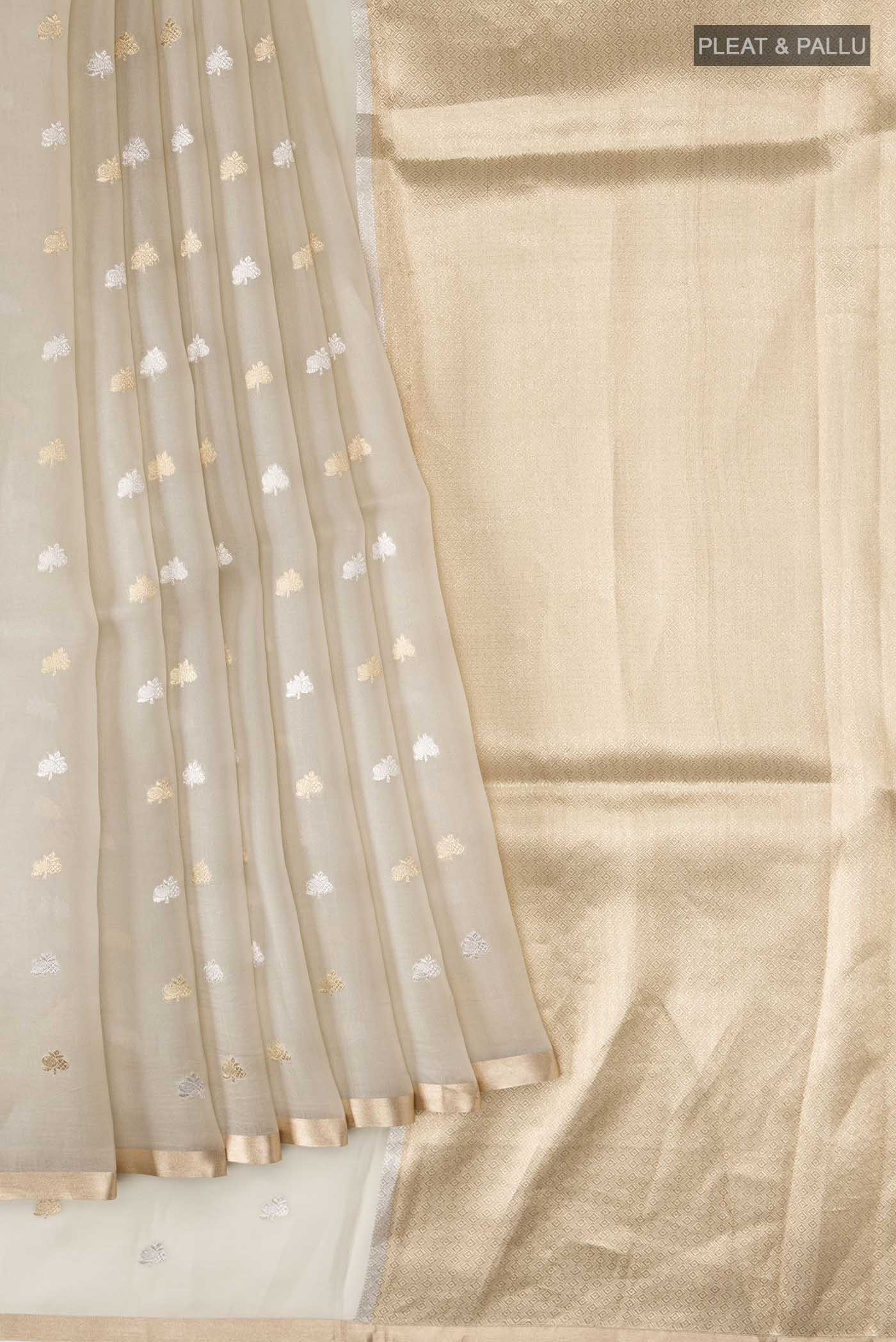 pleats pallu