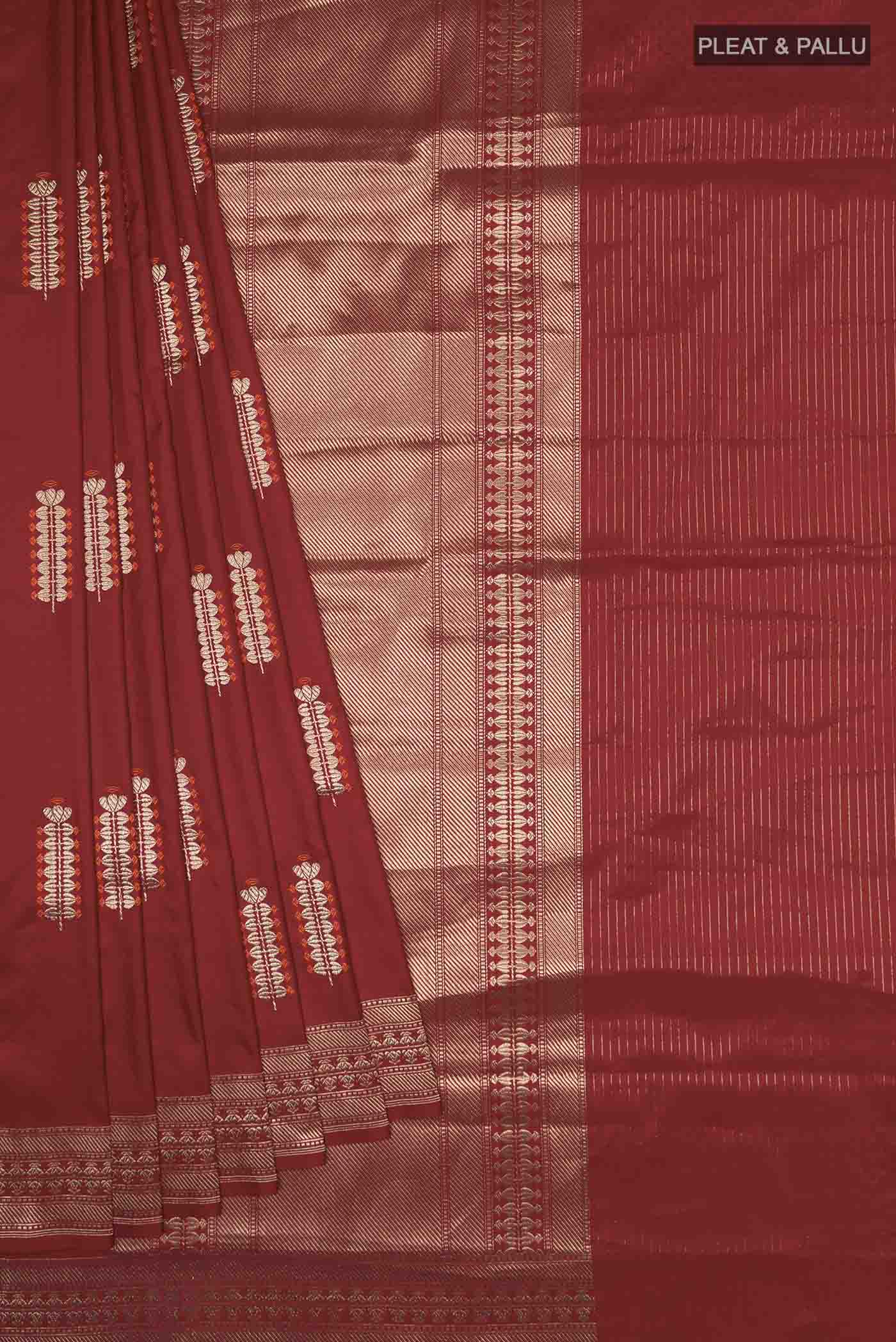 pleats pallu
