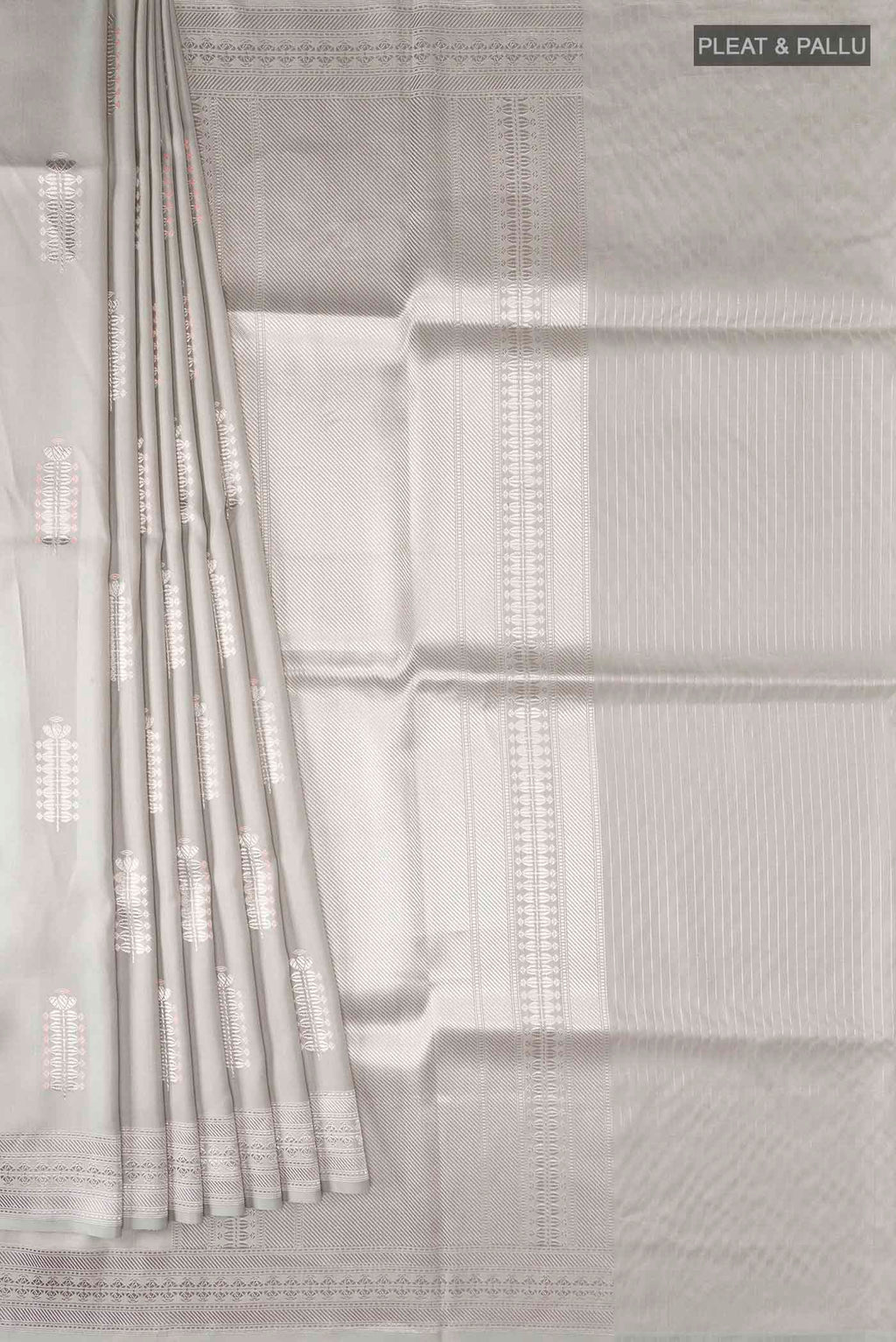 pleats pallu