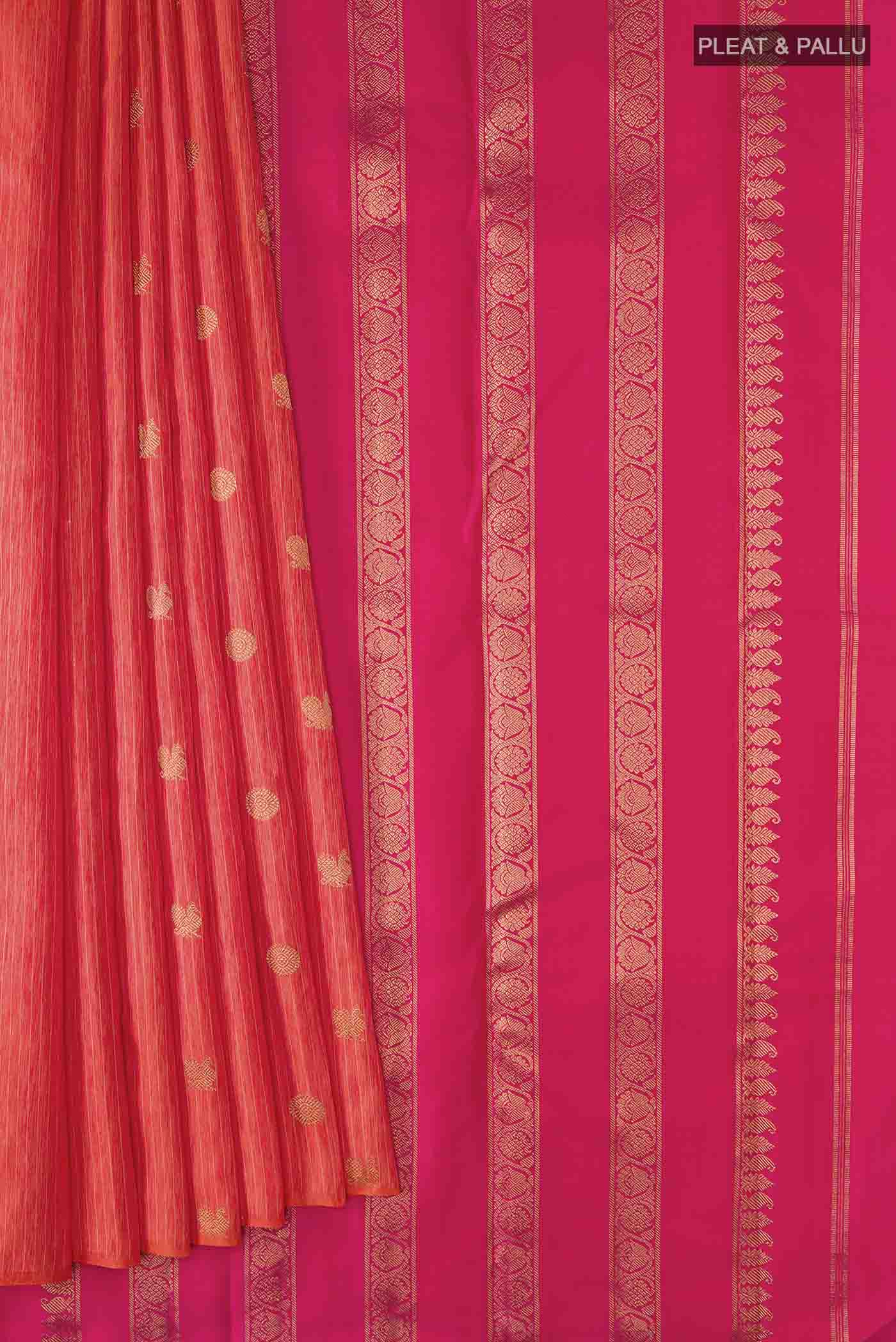 pleats pallu