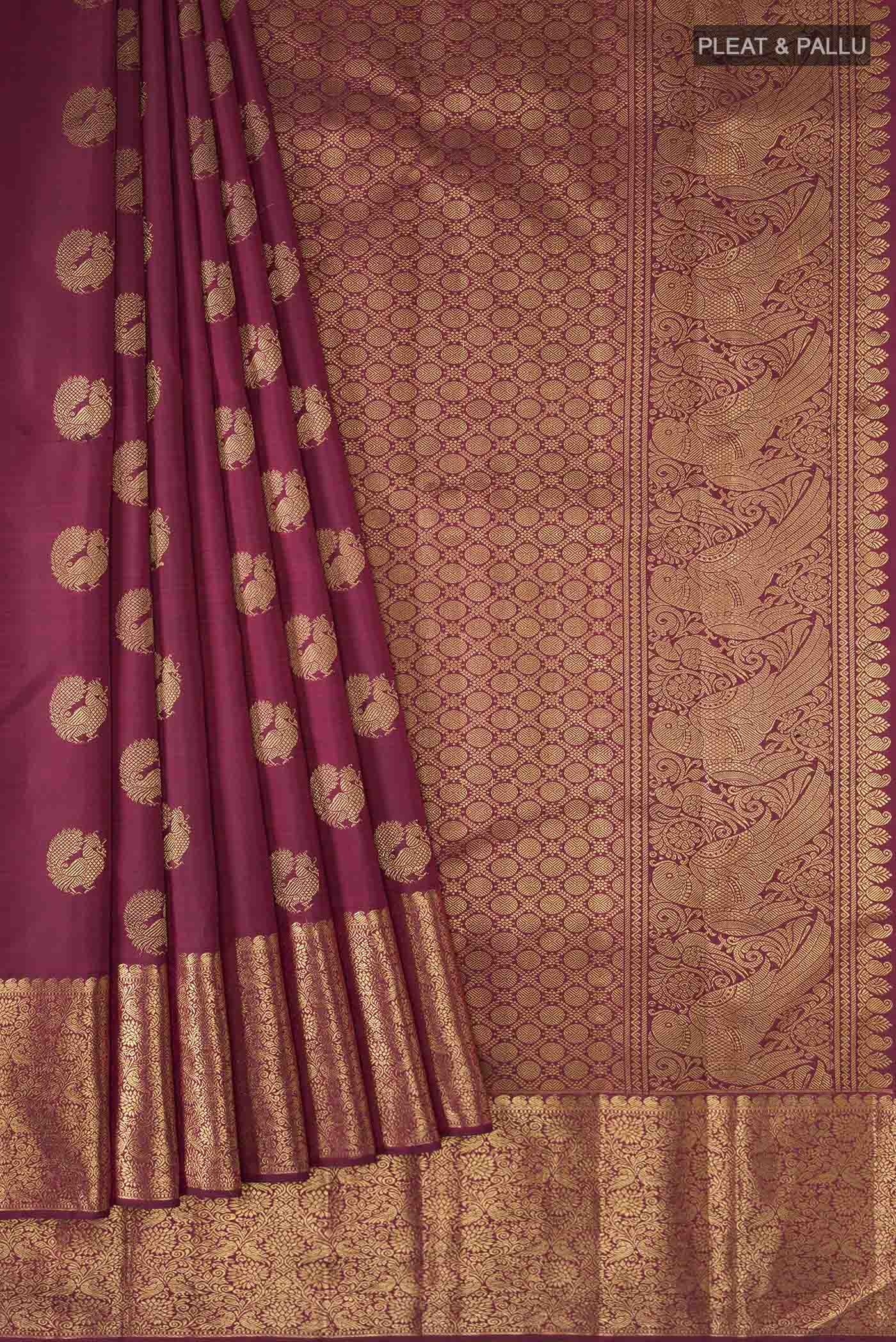 pleats pallu