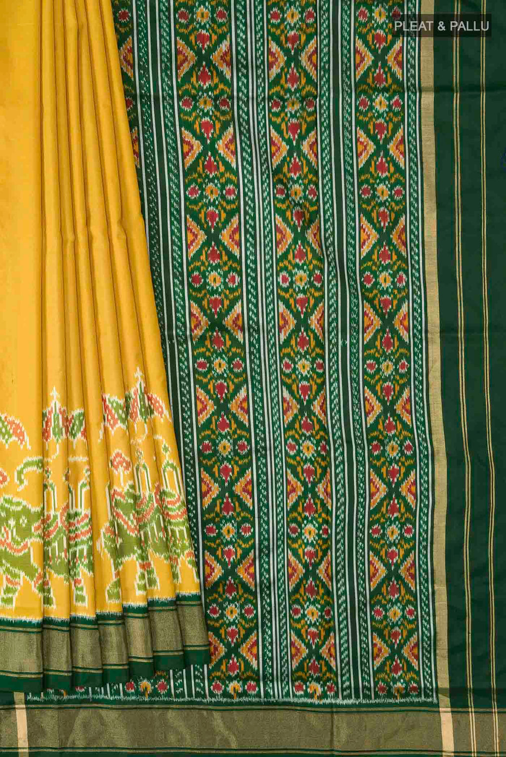 pleats pallu