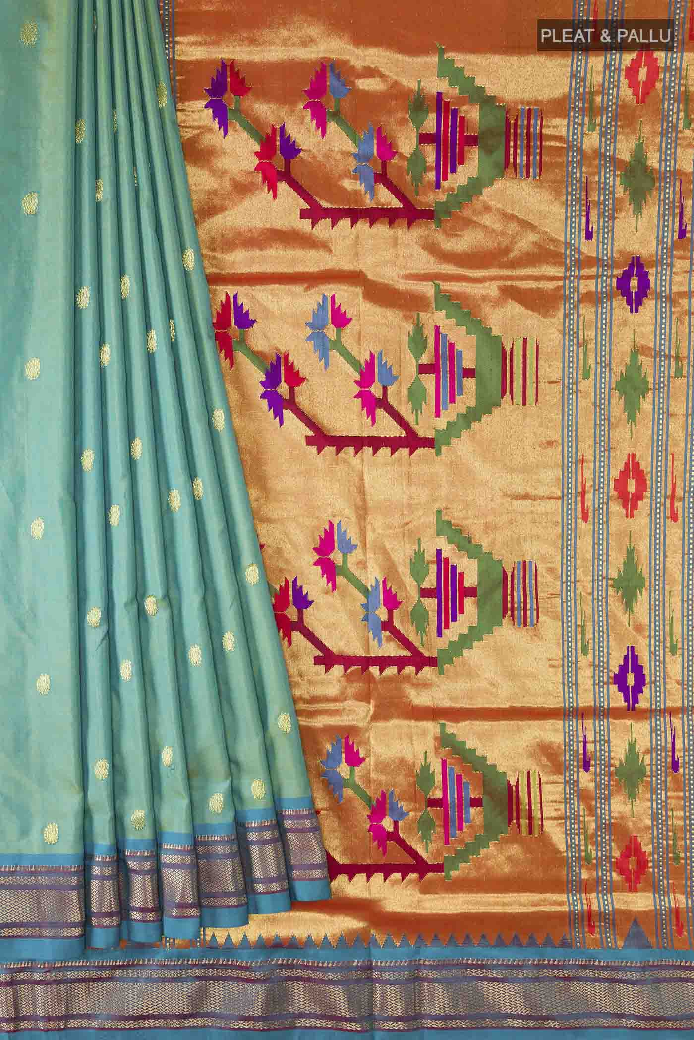 pleats pallu