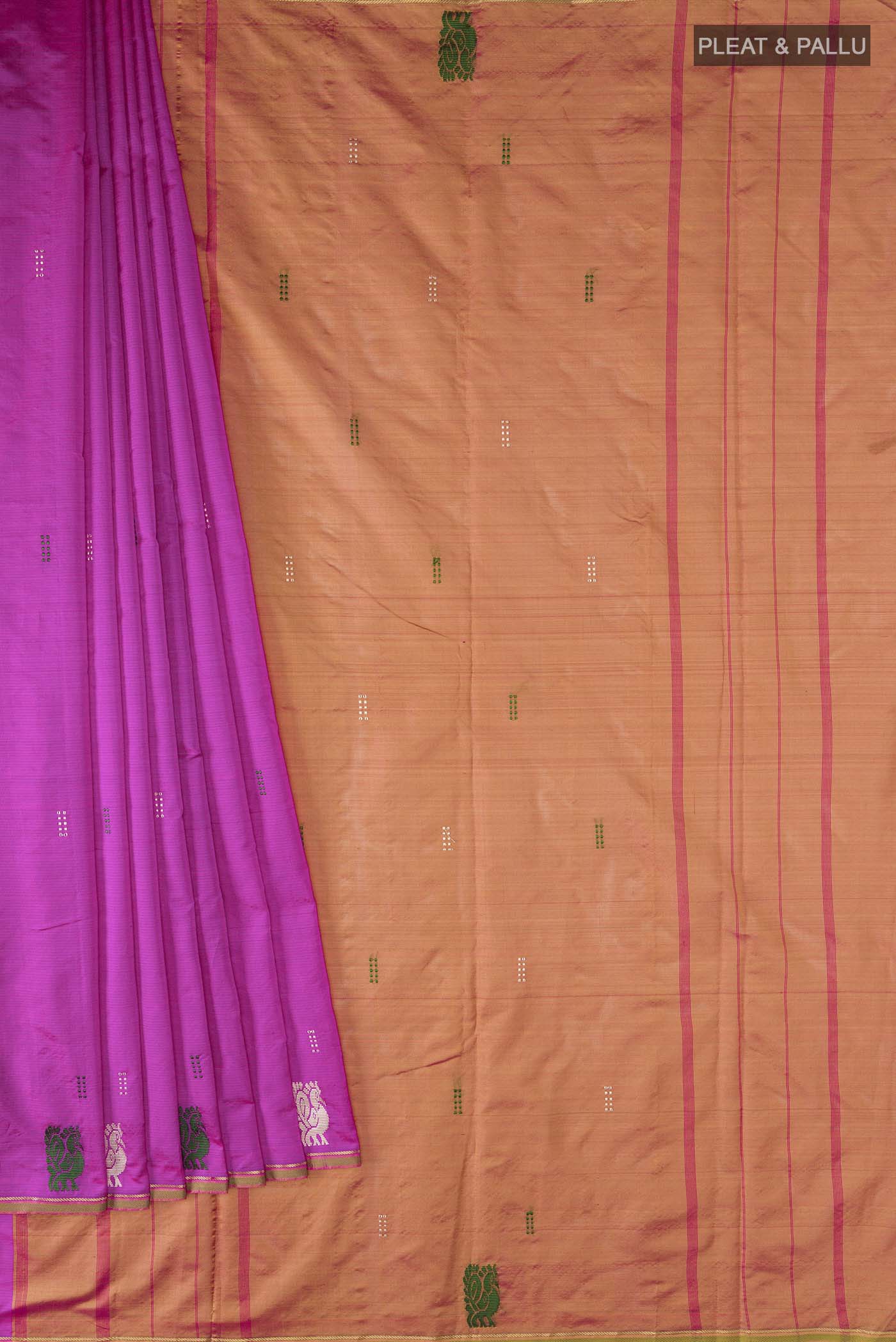 pleats pallu