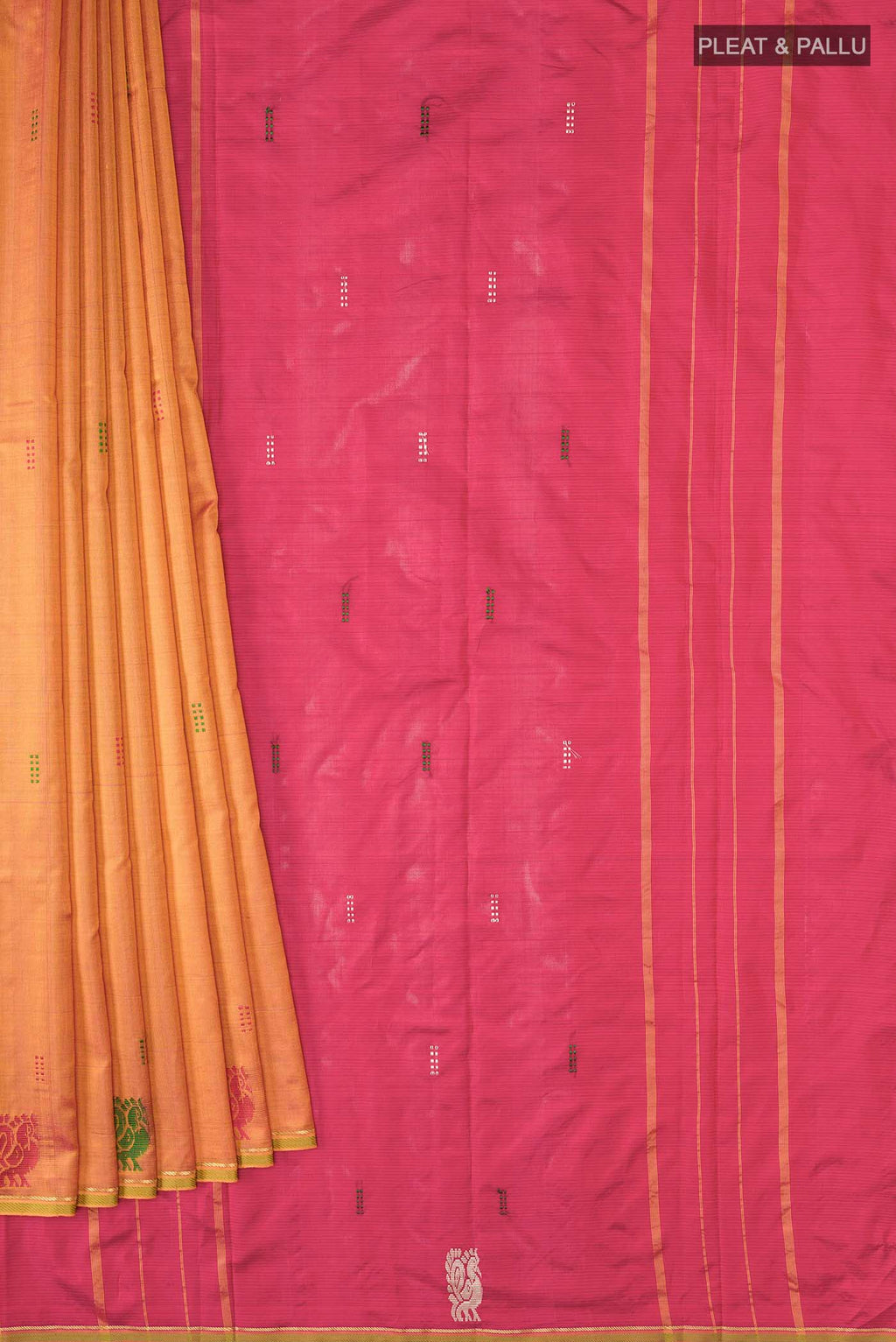 pleats pallu